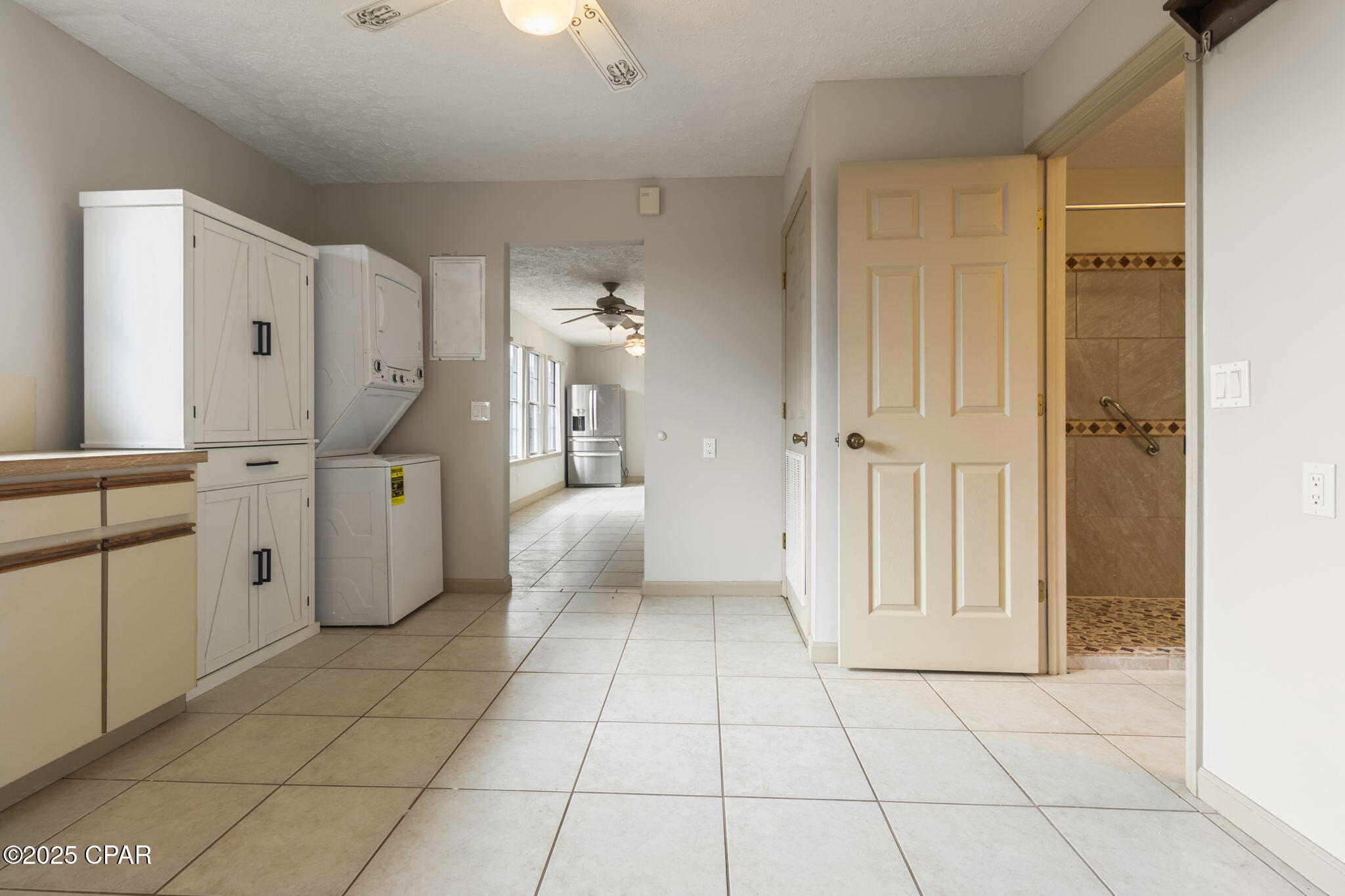 Image 21 For 22875 Parker Lane