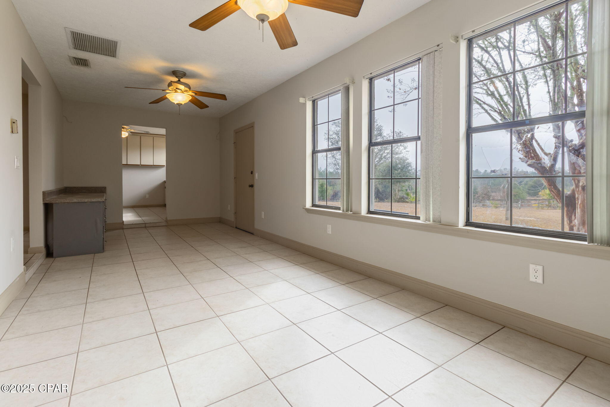 Image 25 For 22875 Parker Lane