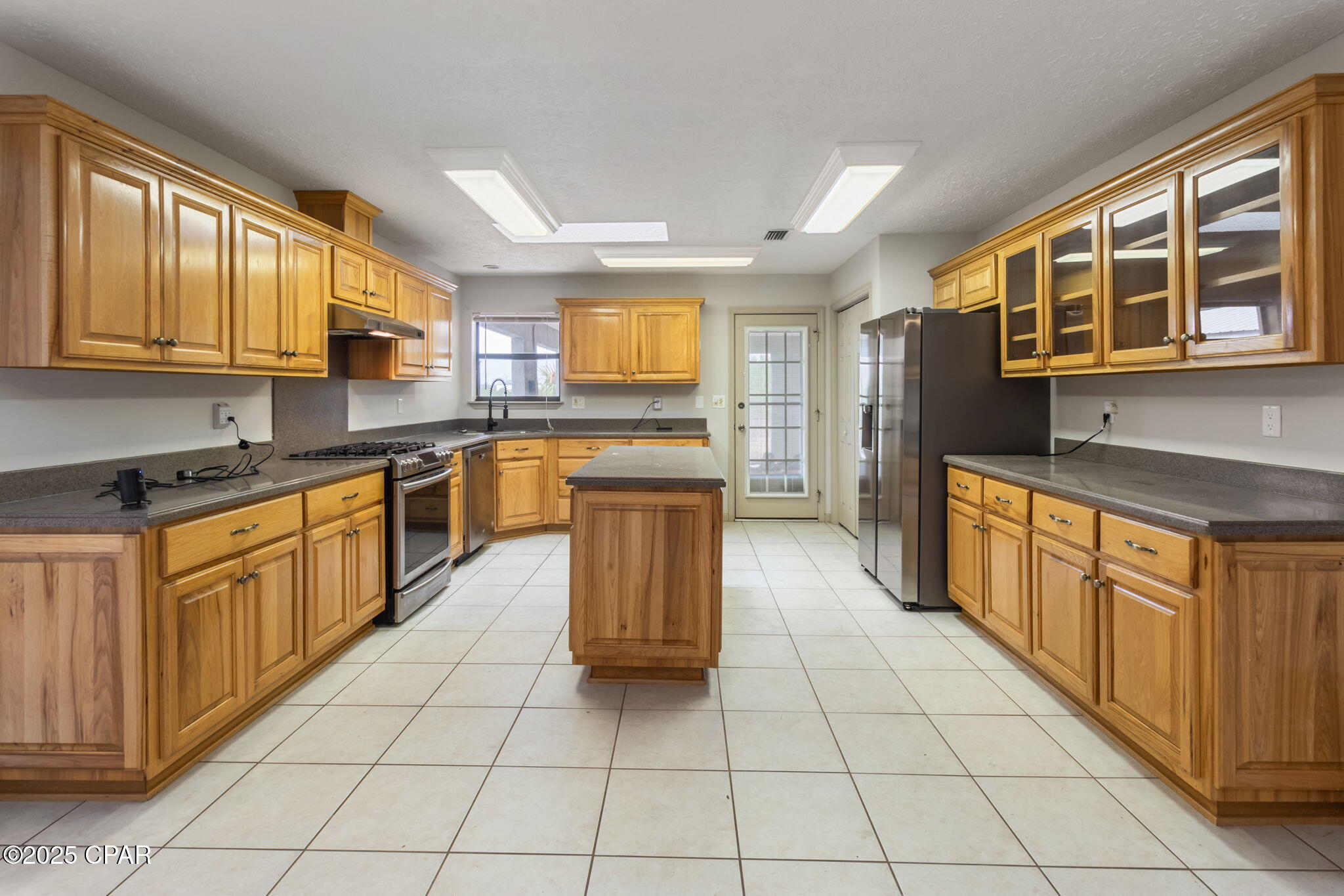 Image 27 For 22875 Parker Lane