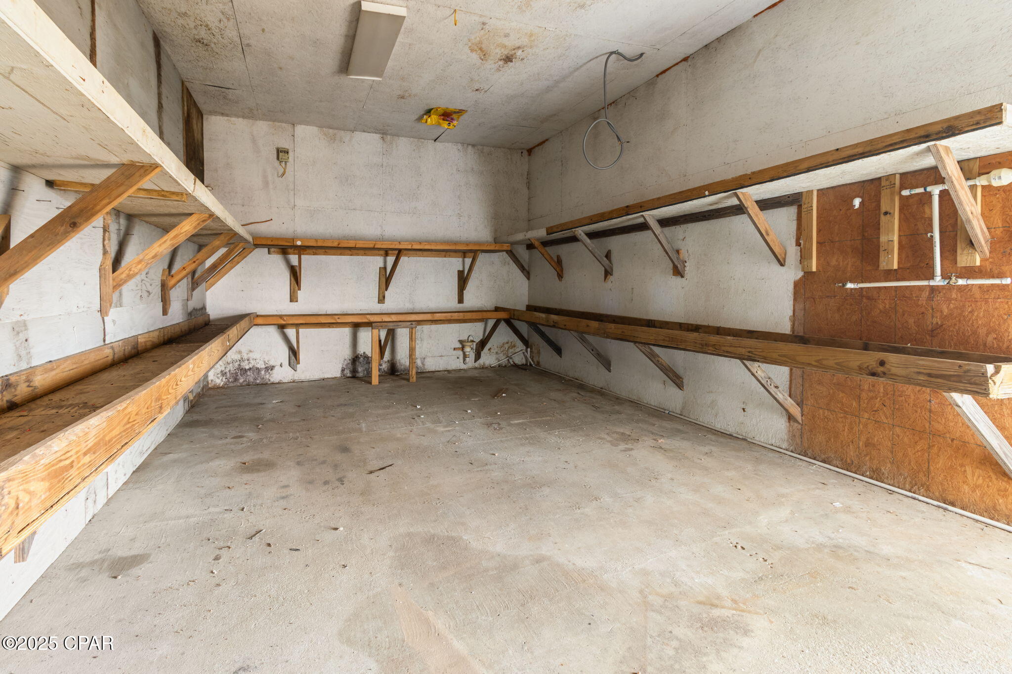 Image 47 For 22875 Parker Lane