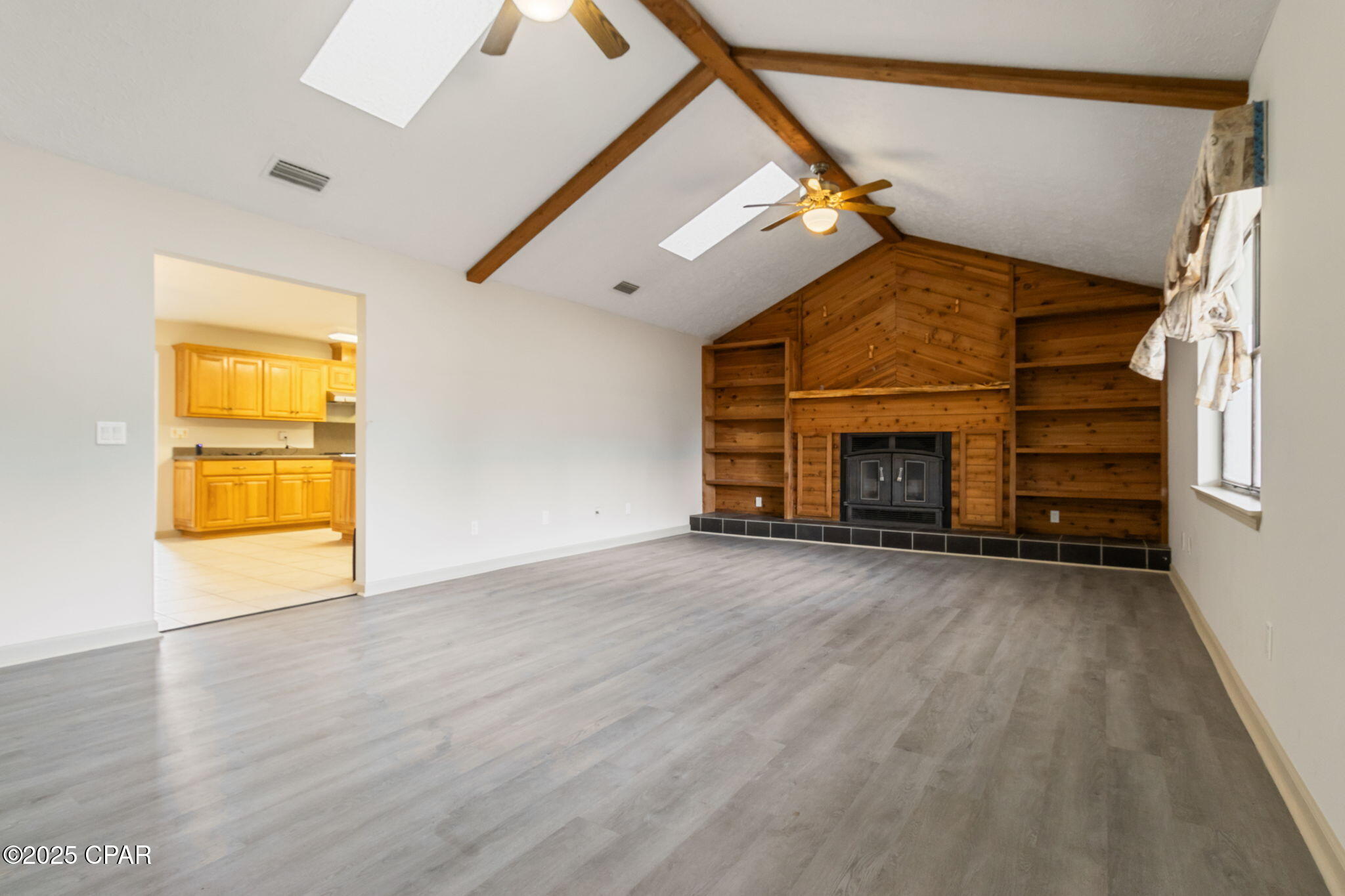 Image 5 For 22875 Parker Lane