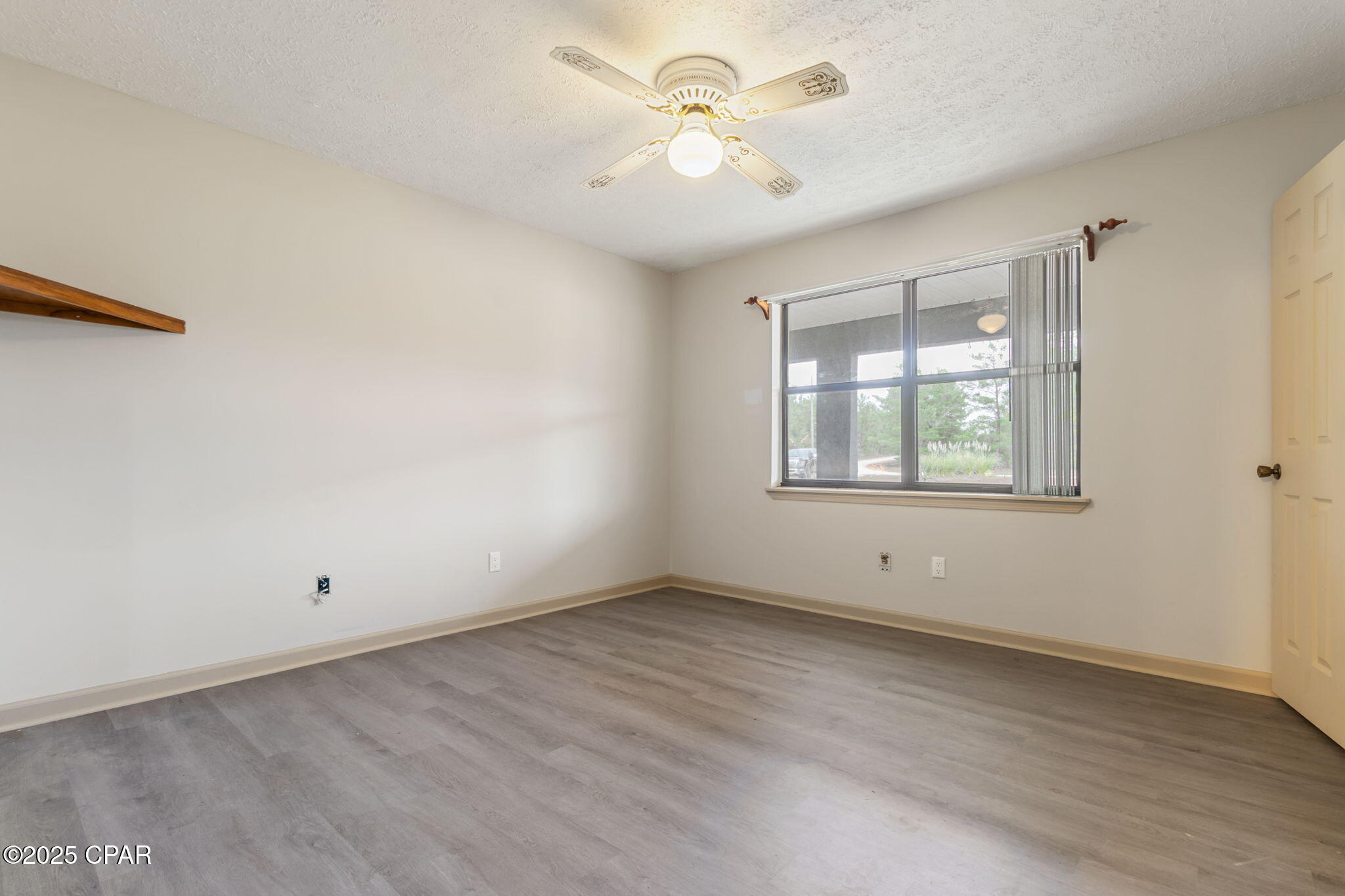 Image 9 For 22875 Parker Lane