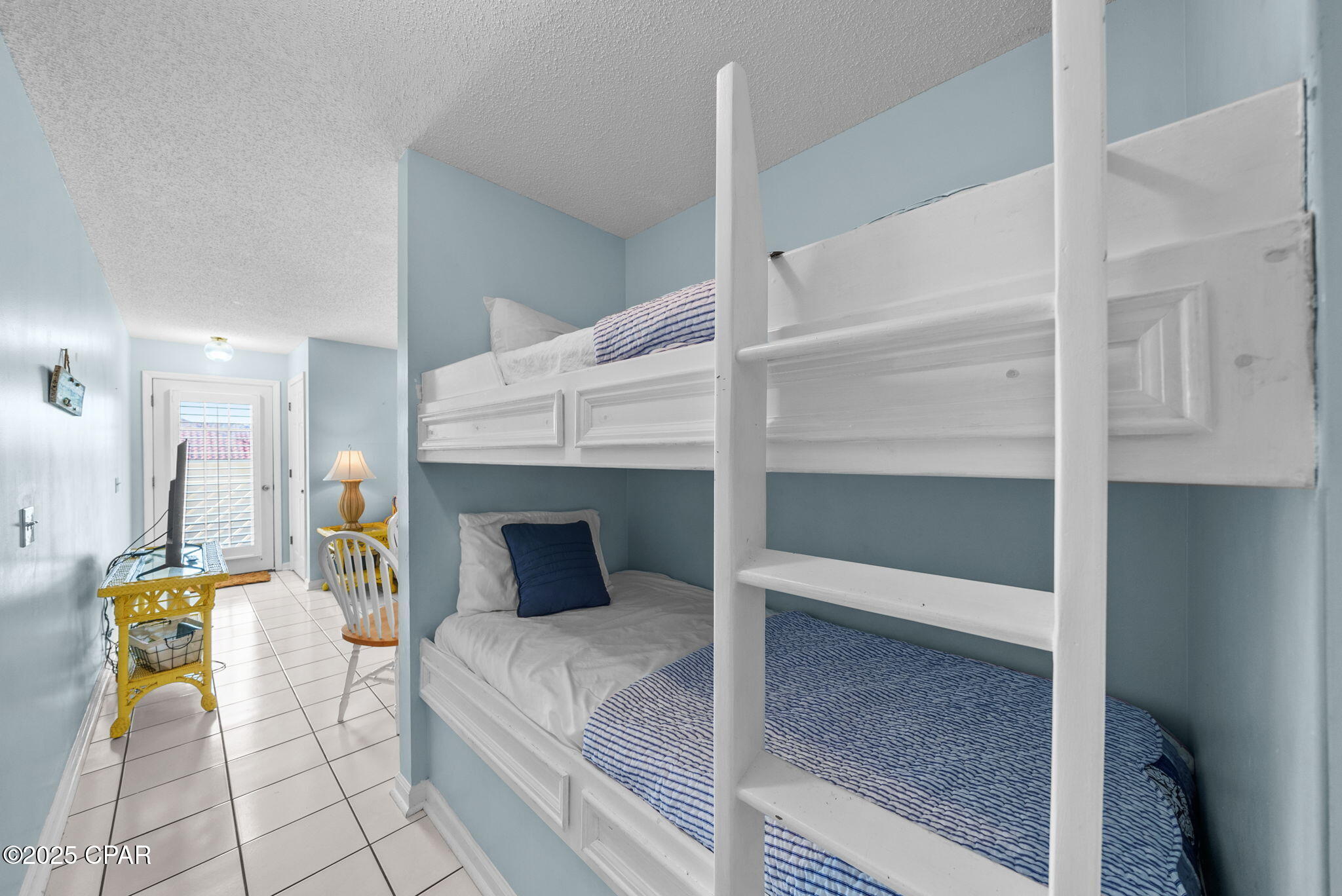 Image 13 For 17462 Front Beach Road 58206