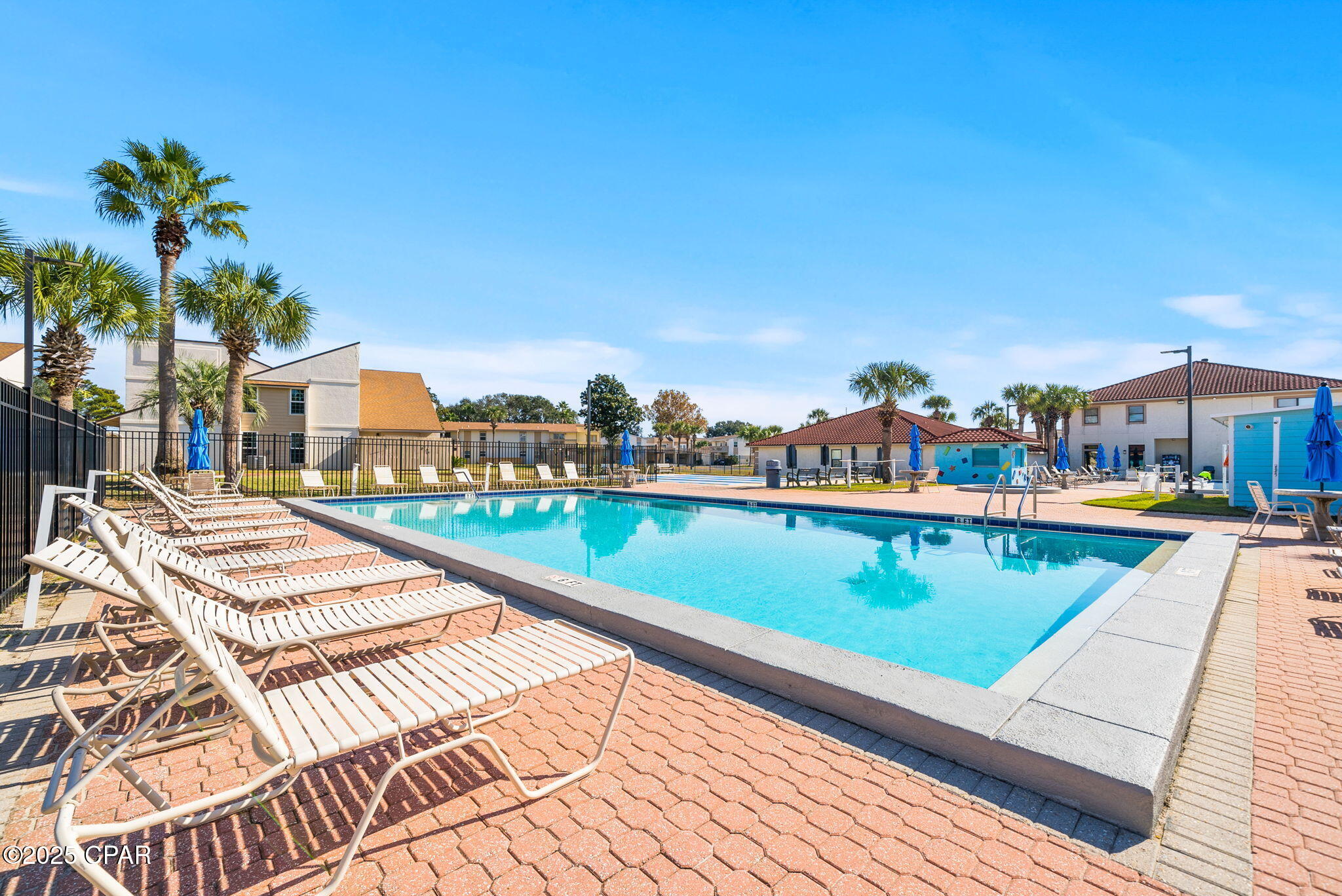 Image 38 For 17462 Front Beach Road 58206