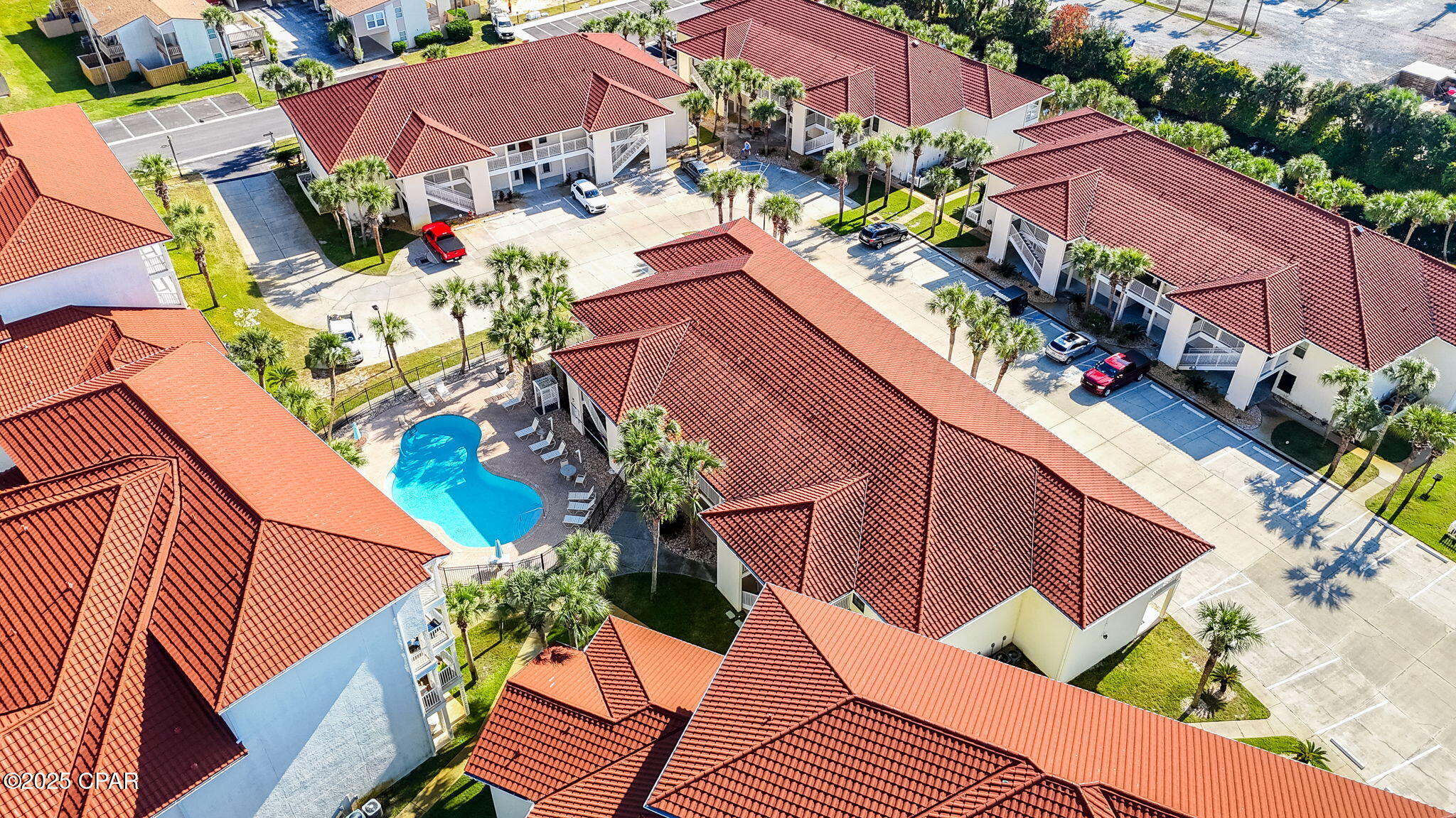 Image 41 For 17462 Front Beach Road 58206