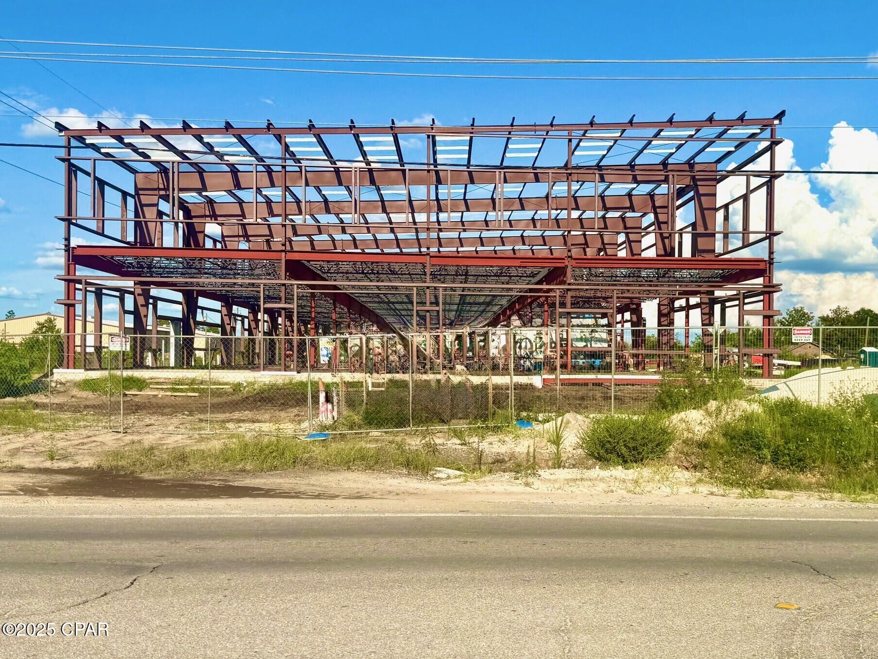 Image 8 For 2402 State Avenue