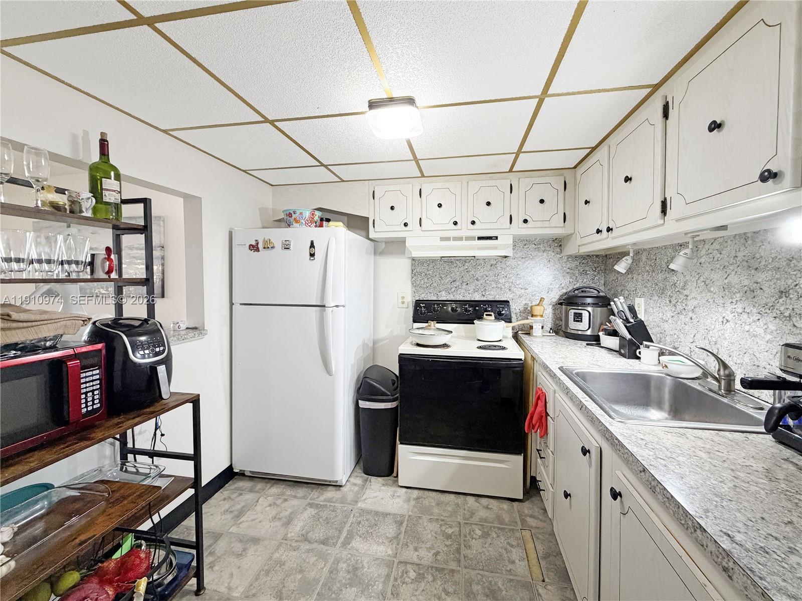 Homes for sale in Palm Springs, FL | 500 W Village Green Cir W #203, Palm Springs, FL 33461 | MLS# A11910974