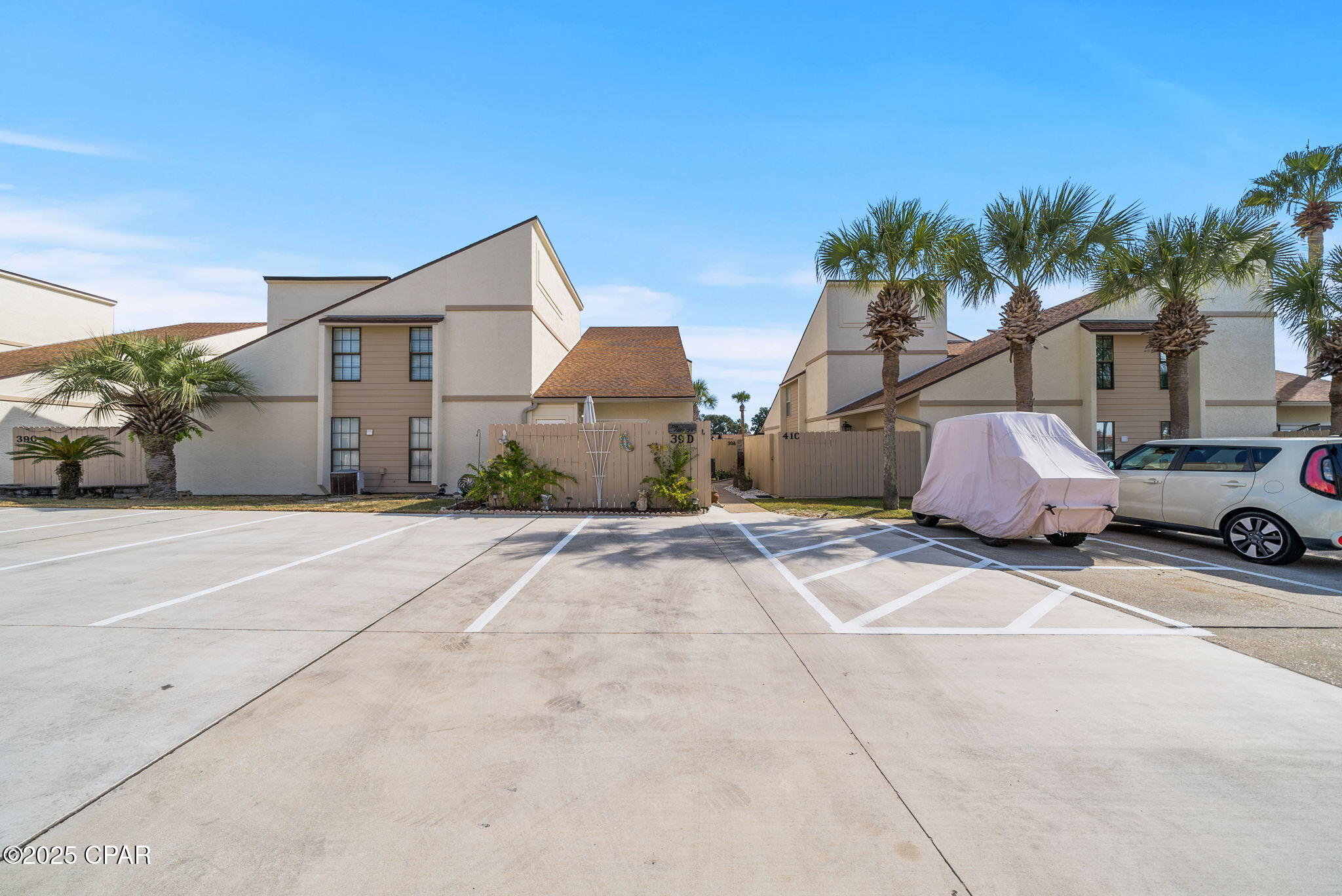 Image 21 For 17462 Front Beach Road 39 D