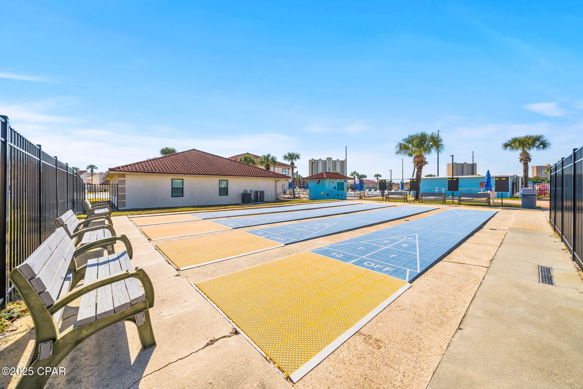 Image 33 For 17462 Front Beach Road 39 D
