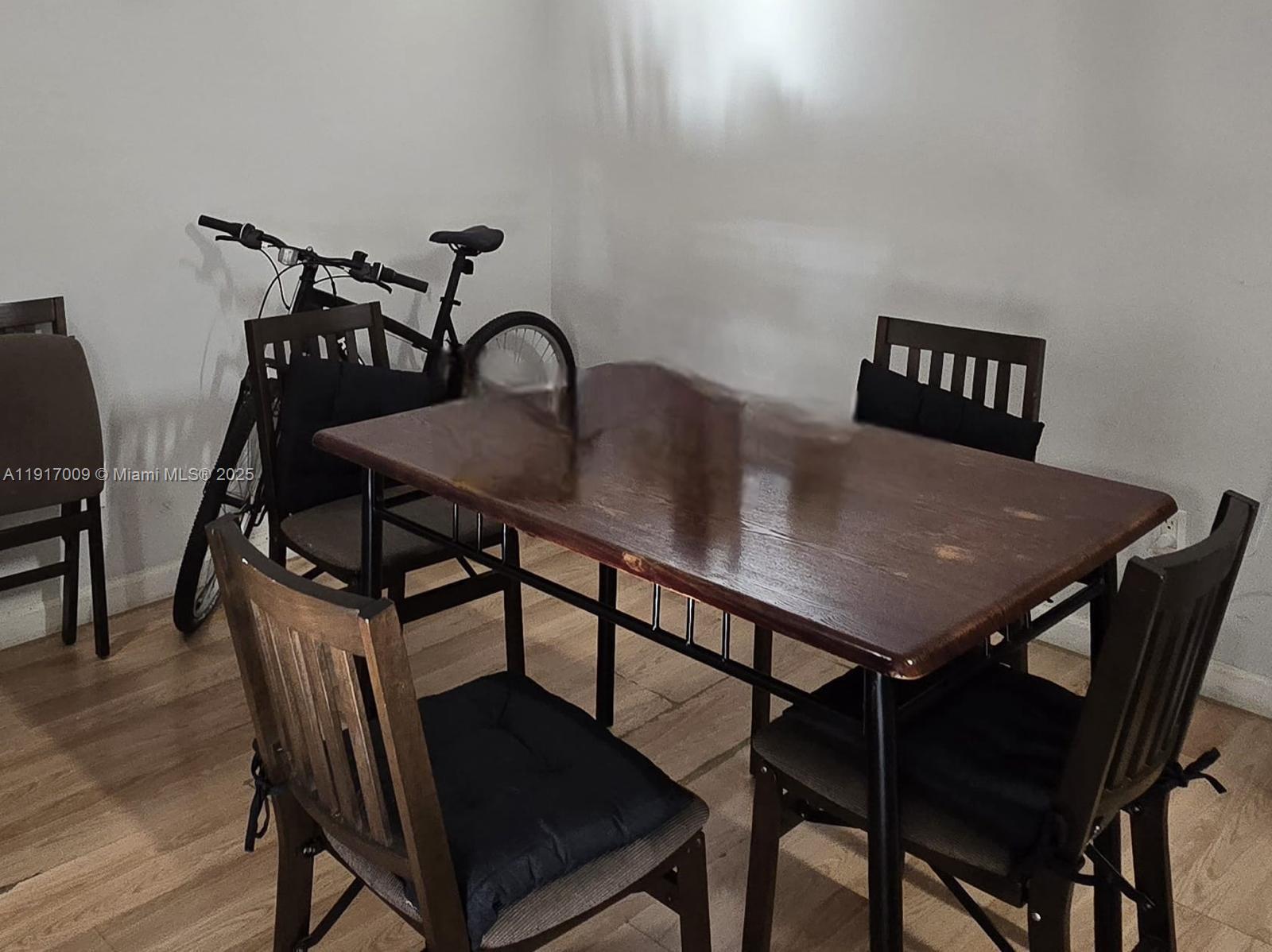 Property photo # 9