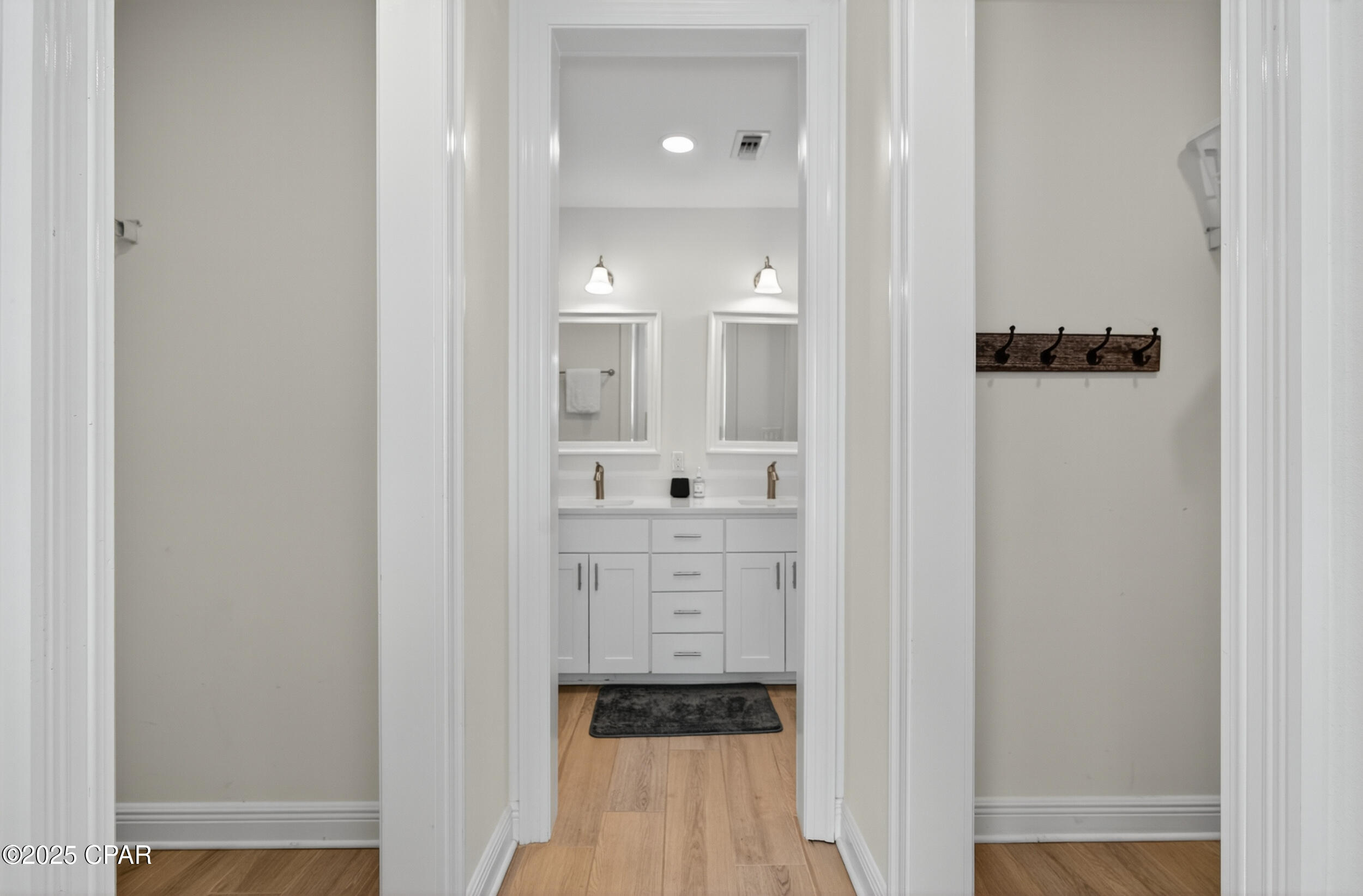 Image 24 For 1740 Co Hwy 393  103