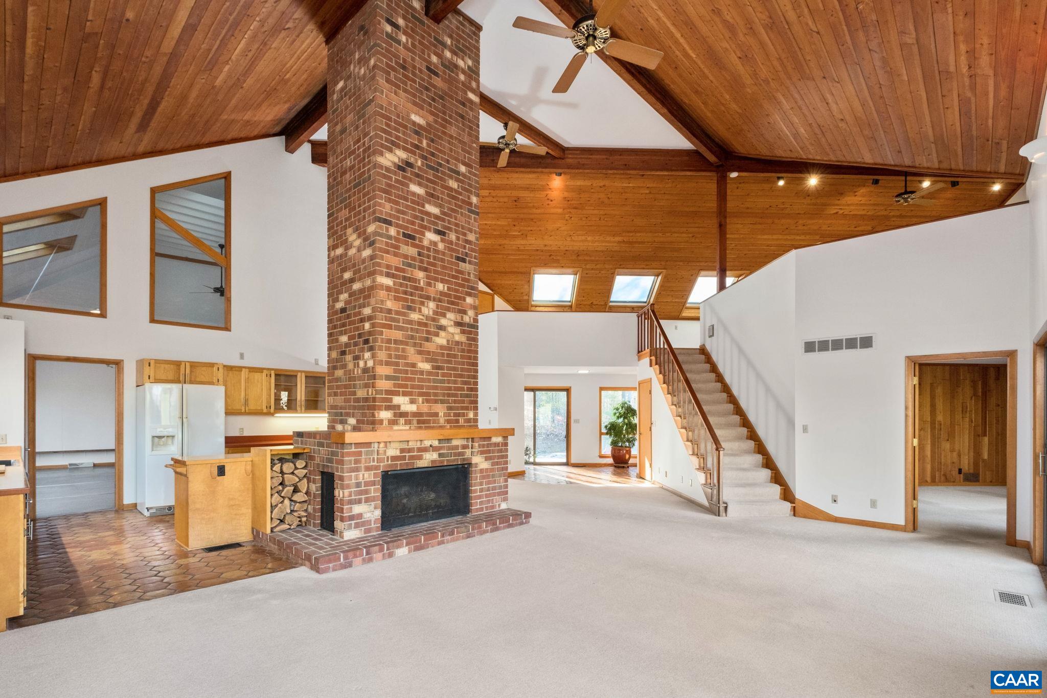 298 Courthouse Mountain Ln