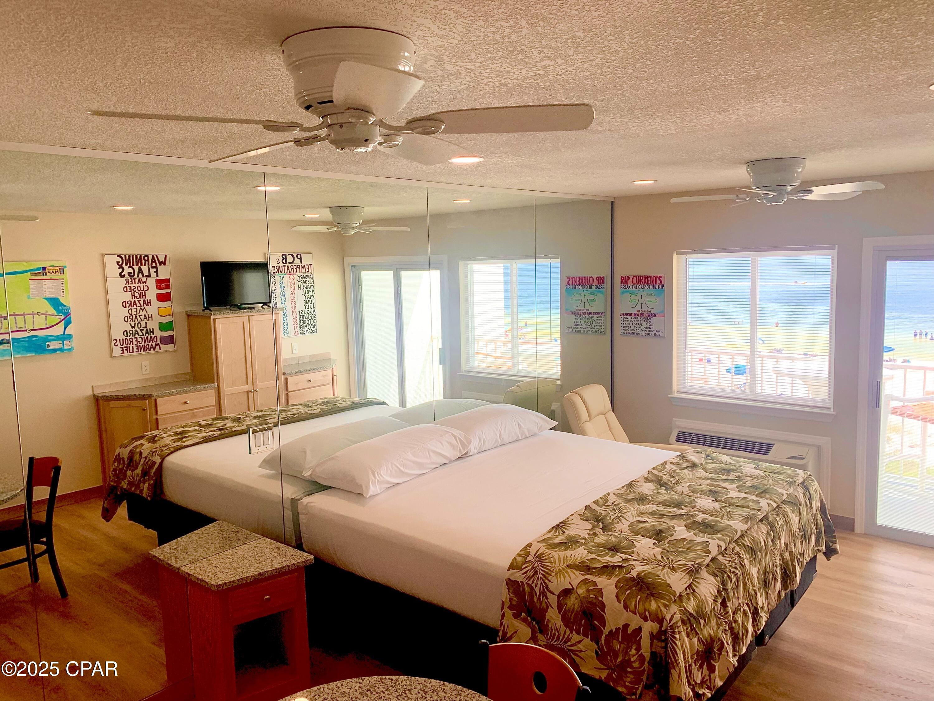 Image 12 For 15617 Front Beach Road 303