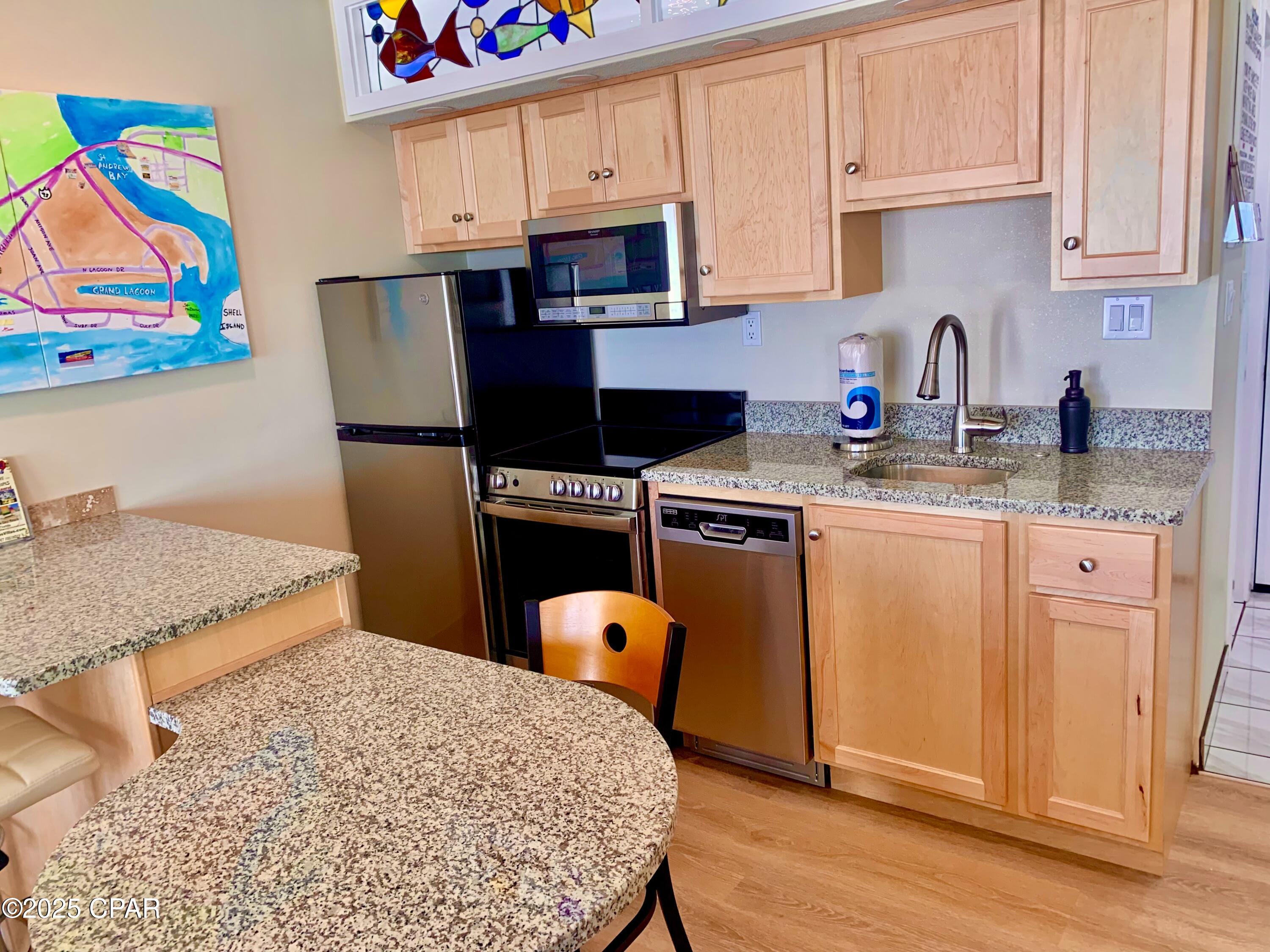 Image 4 For 15617 Front Beach Road 303