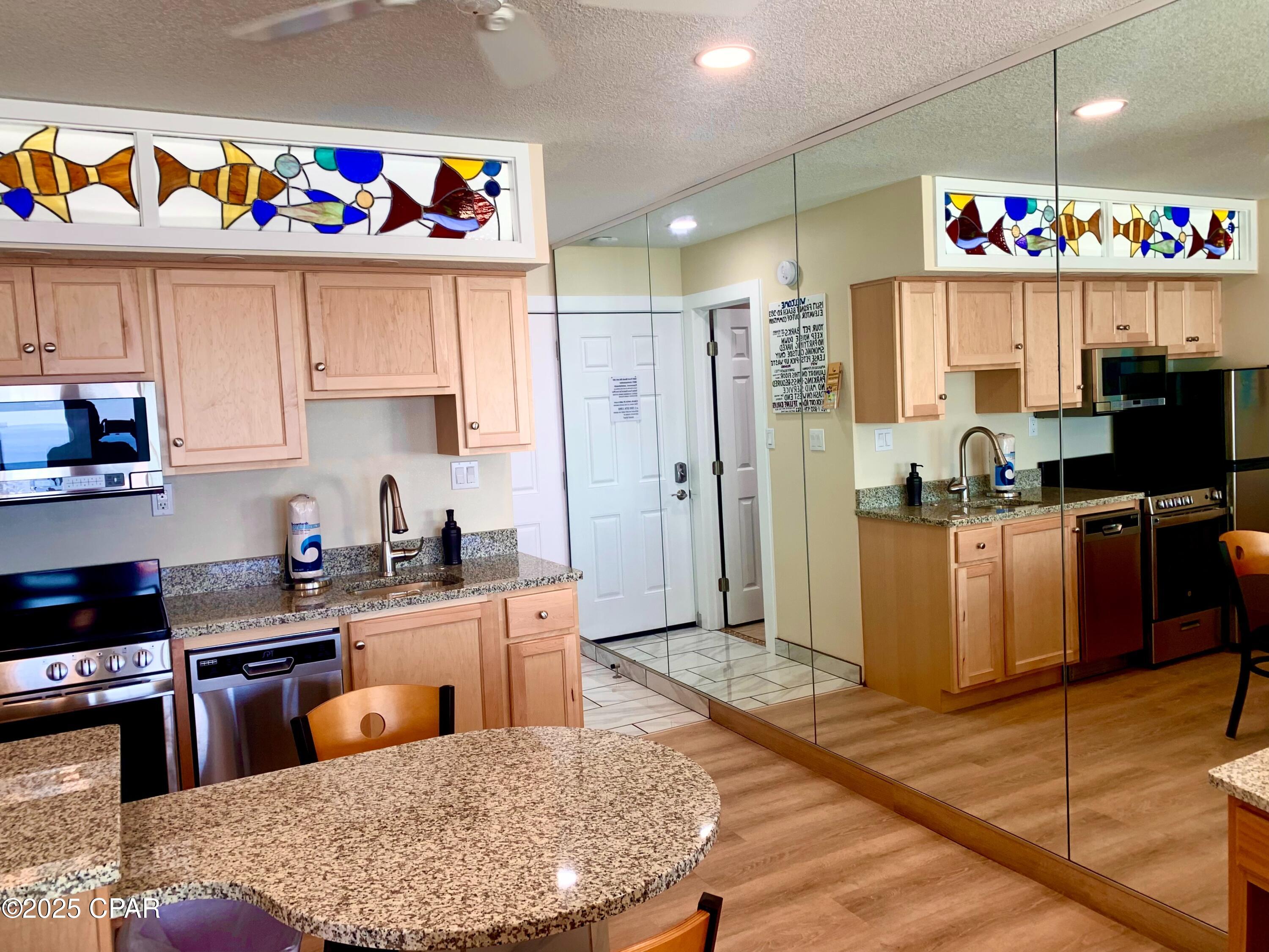 Image 5 For 15617 Front Beach Road 303