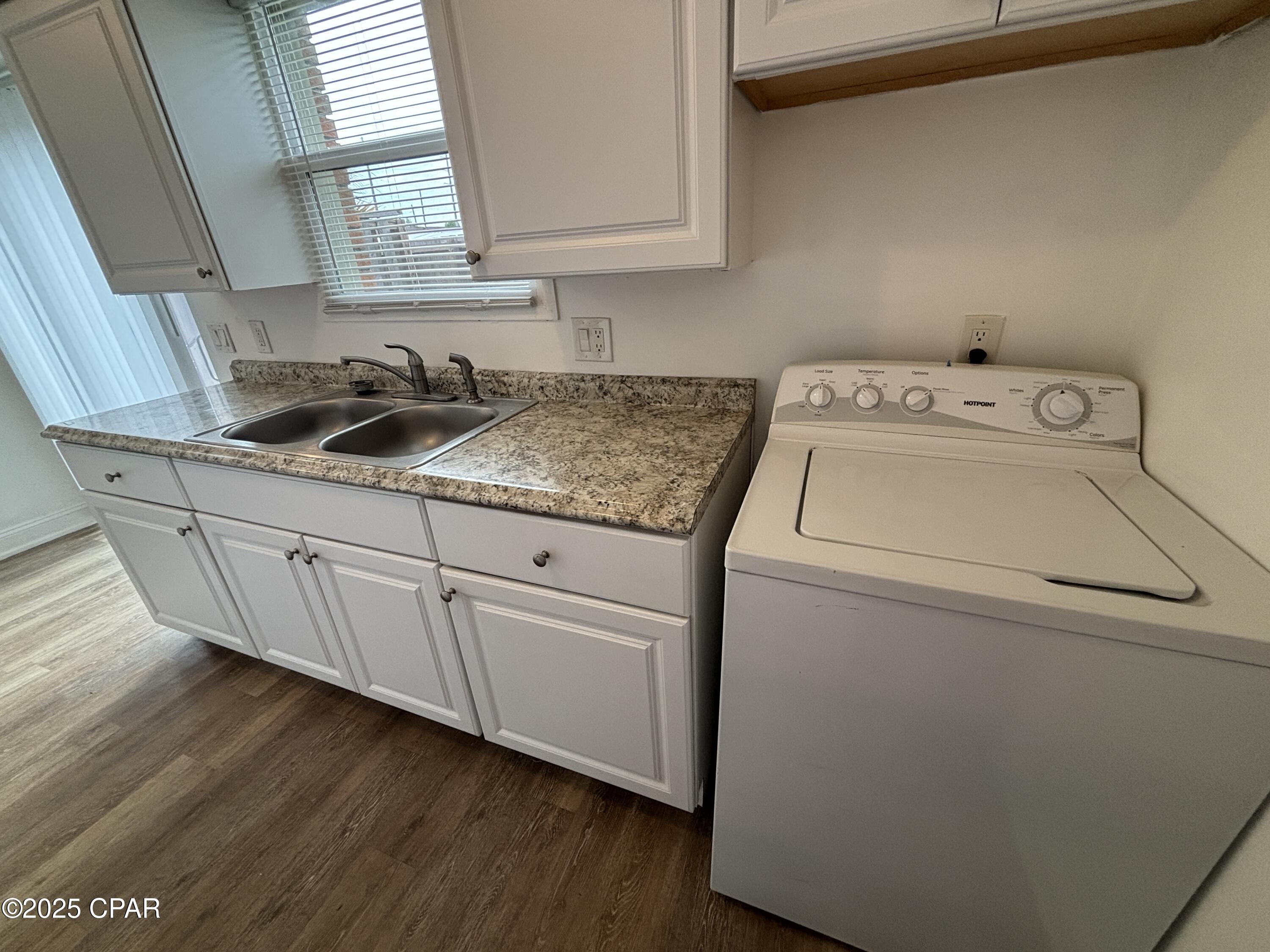 Image 4 For 149 Highway 22 A  8