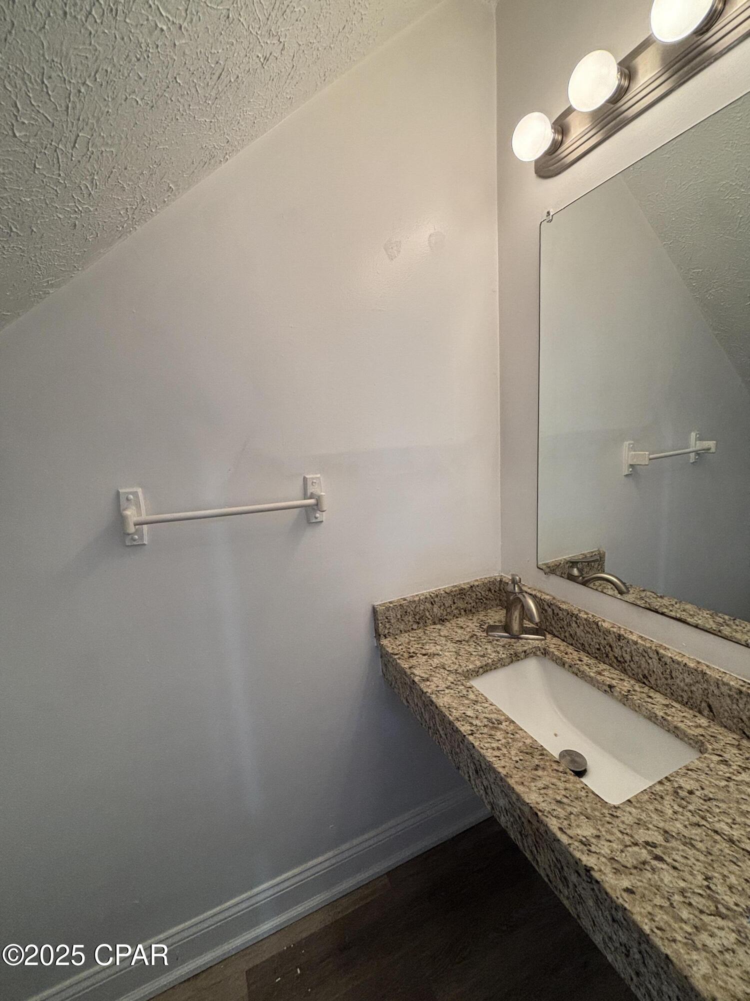 Image 8 For 149 Highway 22 A  8