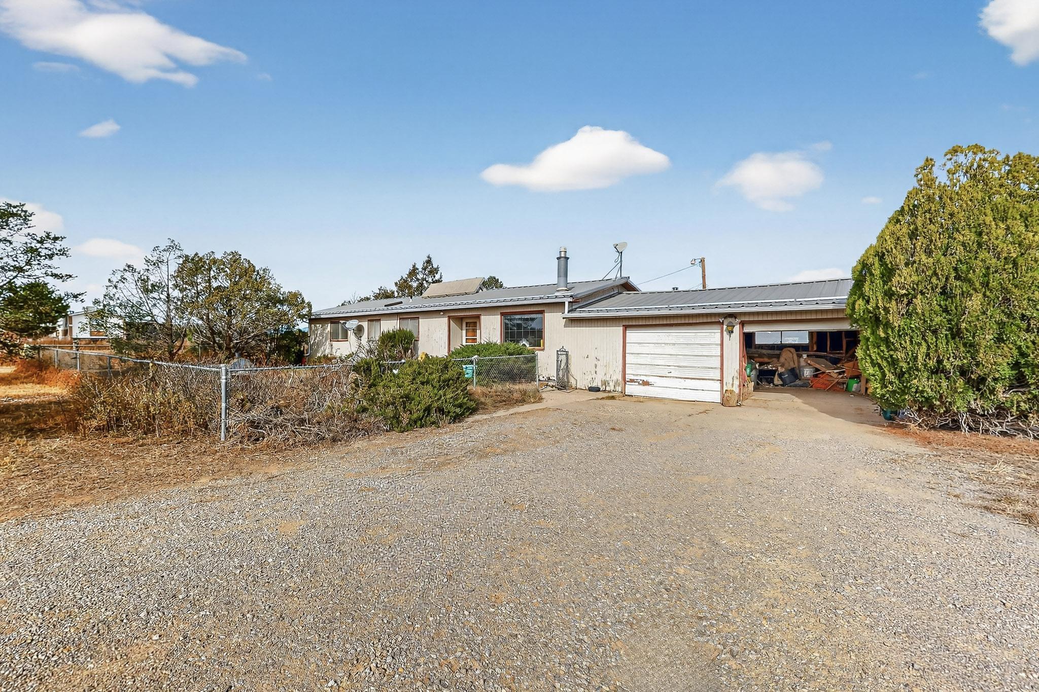 Homes for sale in Edgewood, NM | 109 E Church St, Edgewood, NM 87015 | MLS# 1094724