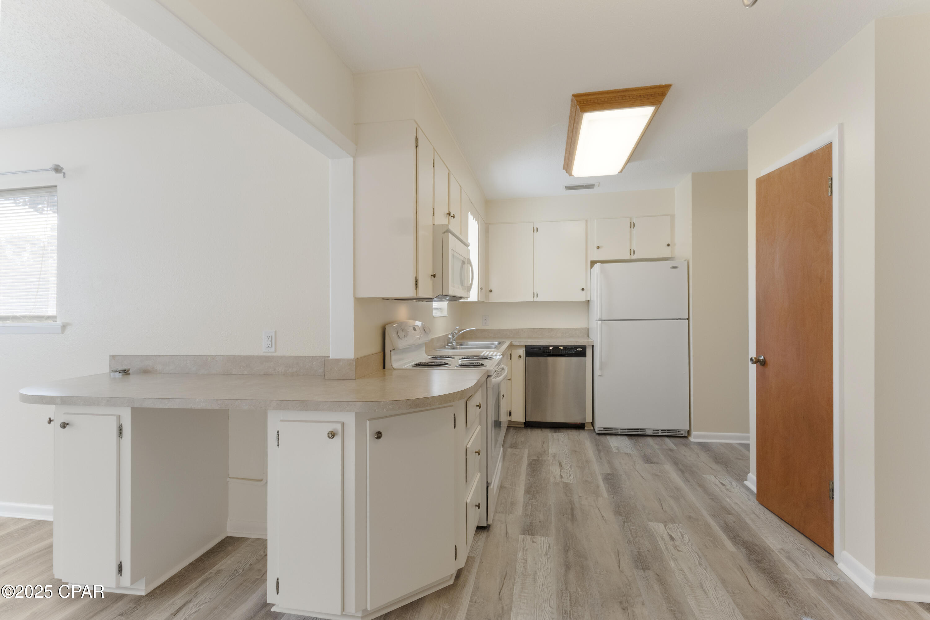 Image 4 For 4934 Donalson Road