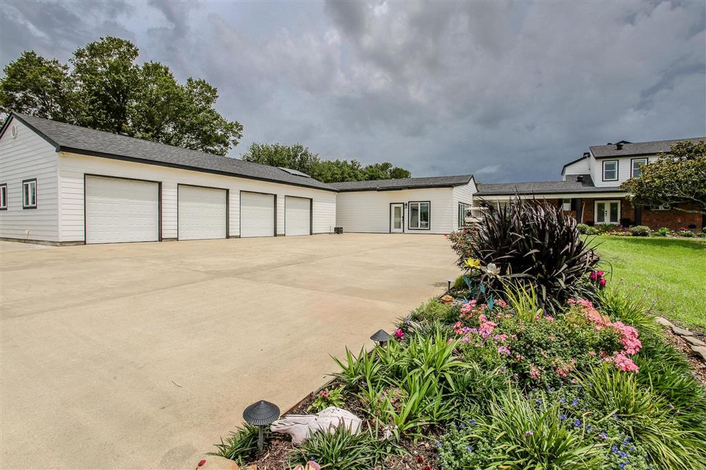 8290 Ward Line Road — photo 2