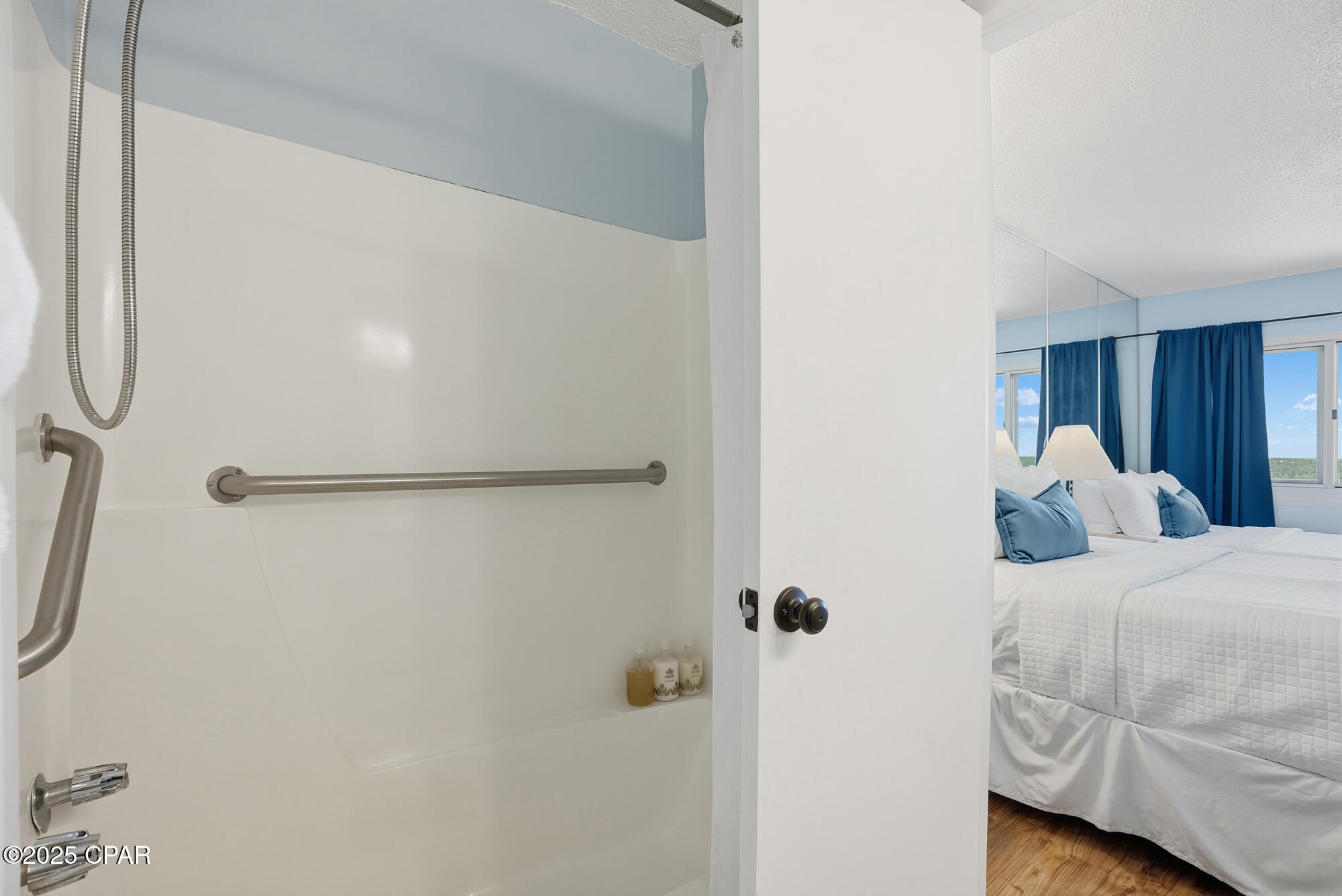 Image 17 For 23223 Front Beach Road A1-725