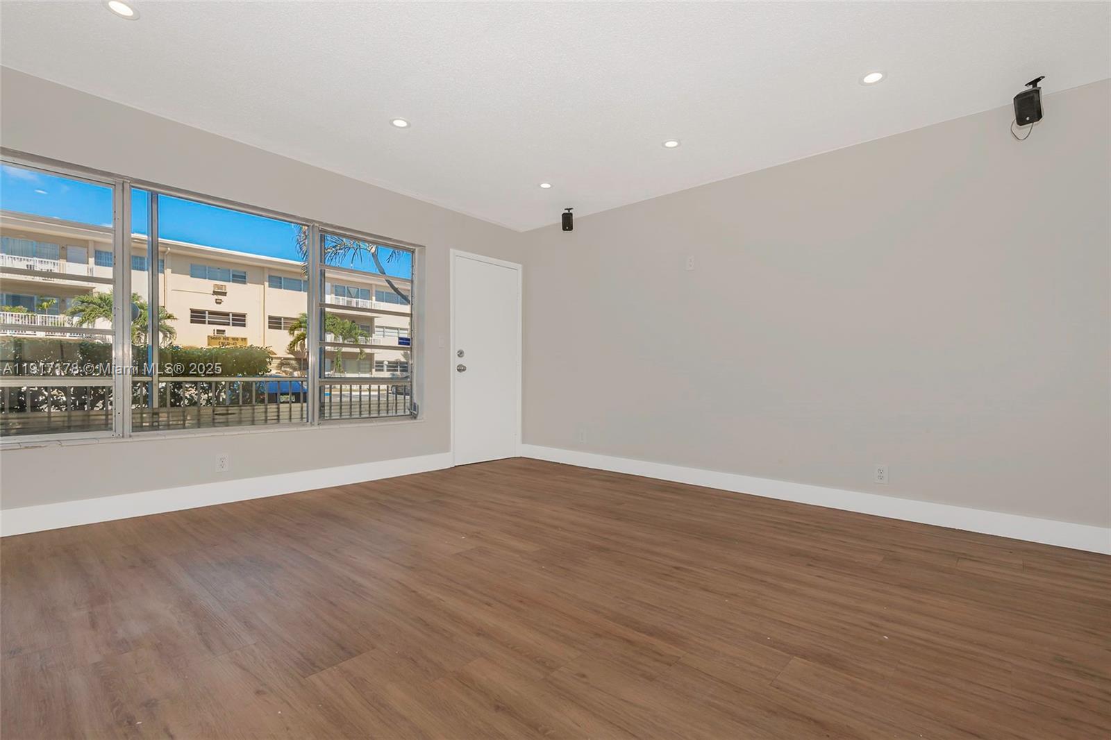 Fountainview Condo No 5