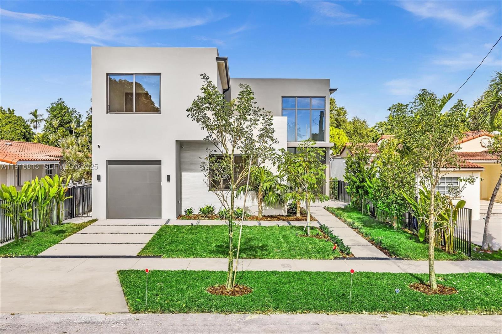 2175 25th St, Miami, Florida 33133