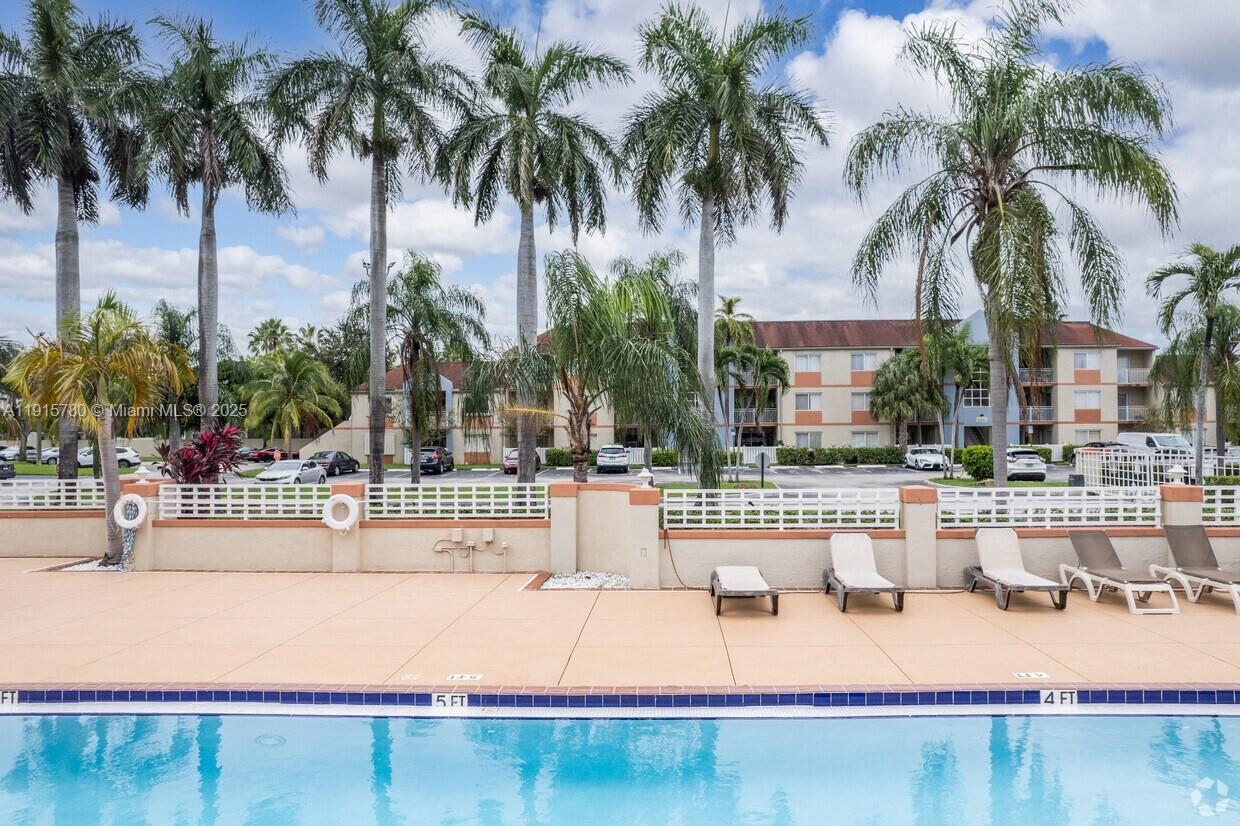 Villa Rustica I Condo