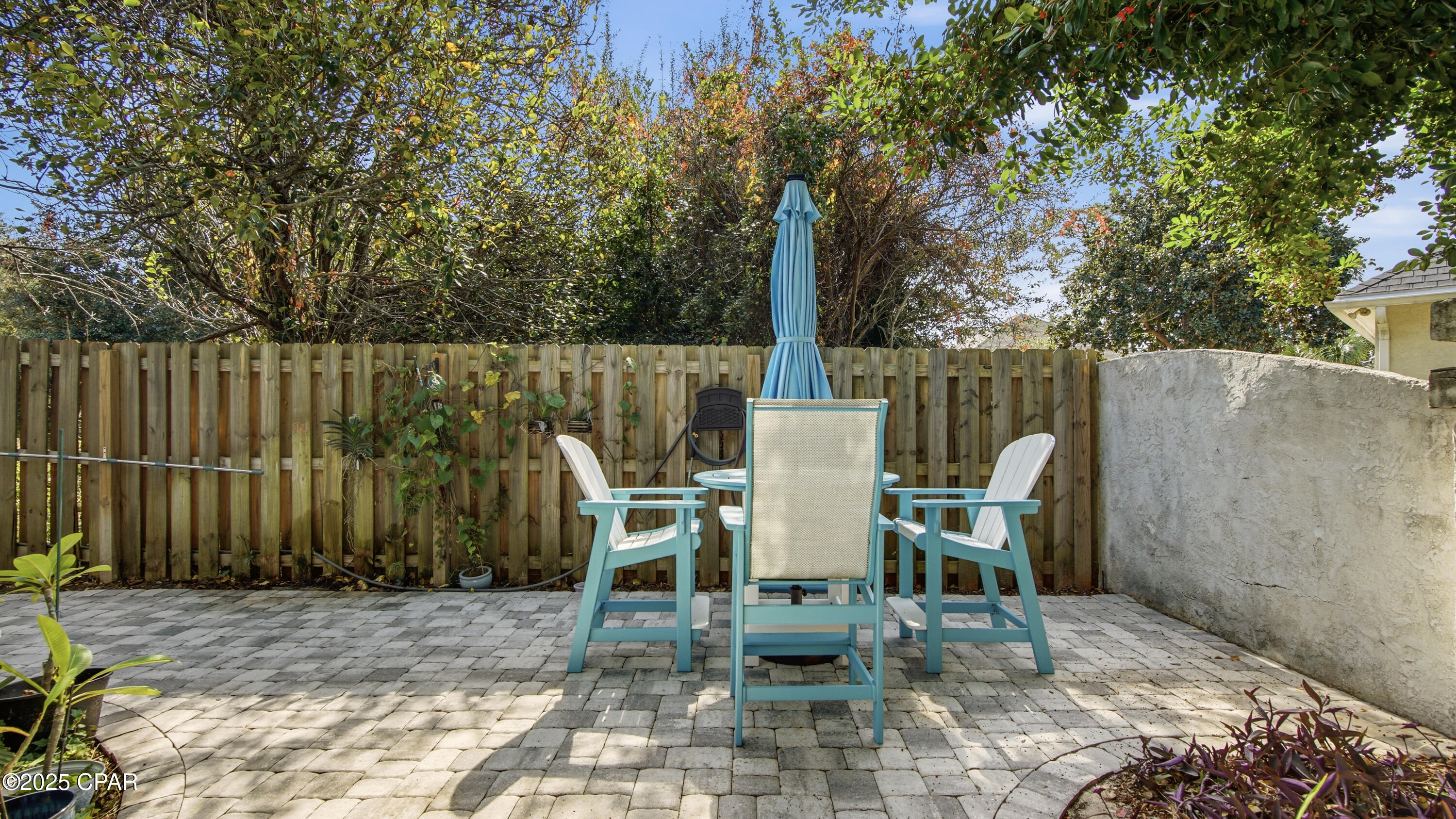 Image 11 For 147 Palm Grove Boulevard