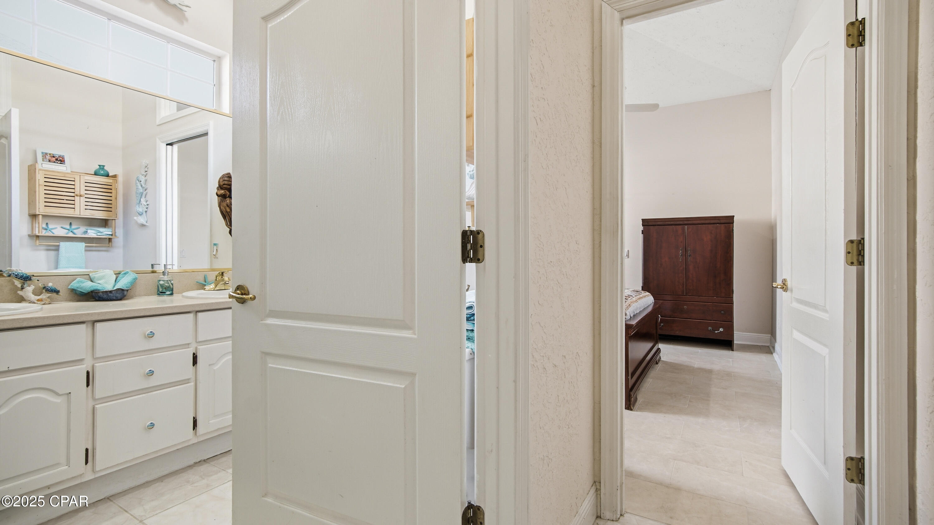 Image 35 For 147 Palm Grove Boulevard