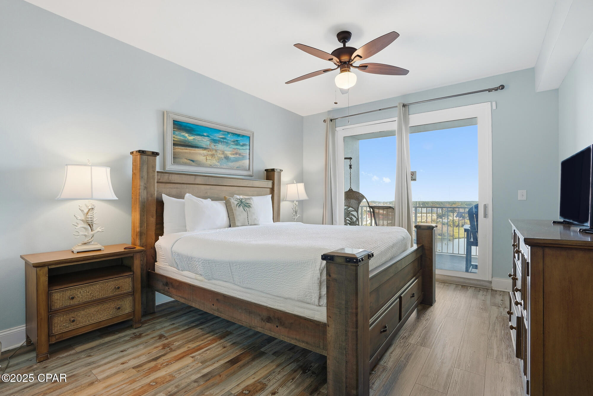 Image 13 For 9902 Thomas Drive 928