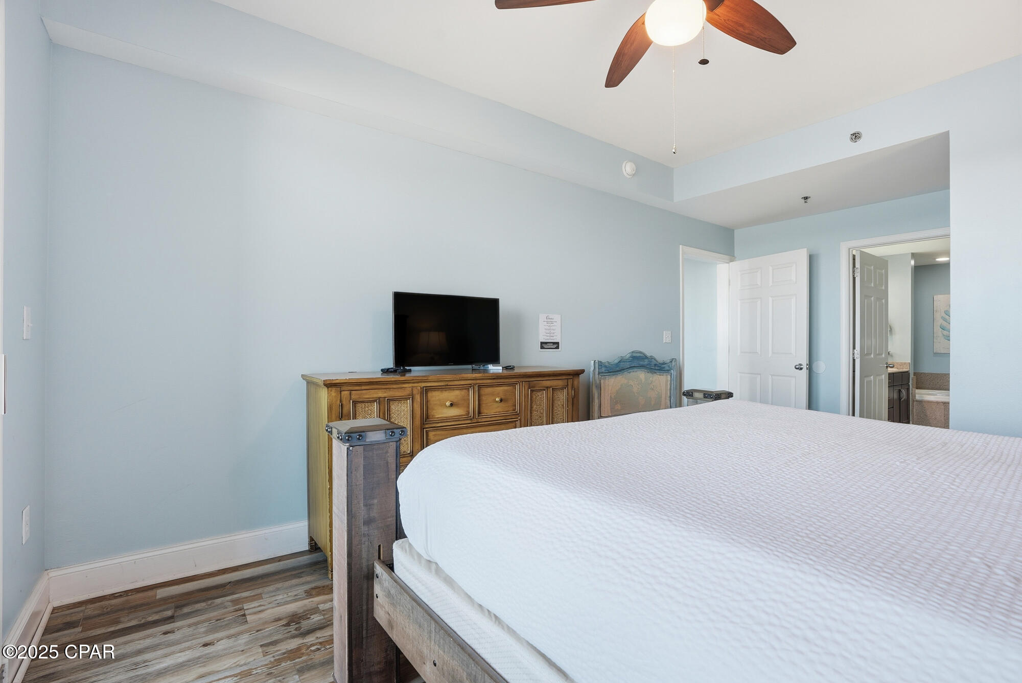 Image 15 For 9902 Thomas Drive 928