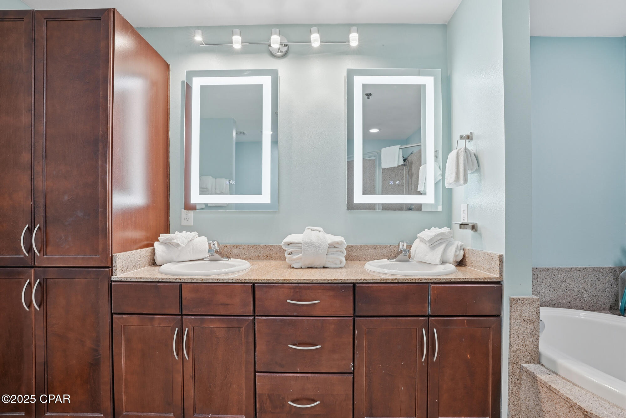 Image 19 For 9902 Thomas Drive 928