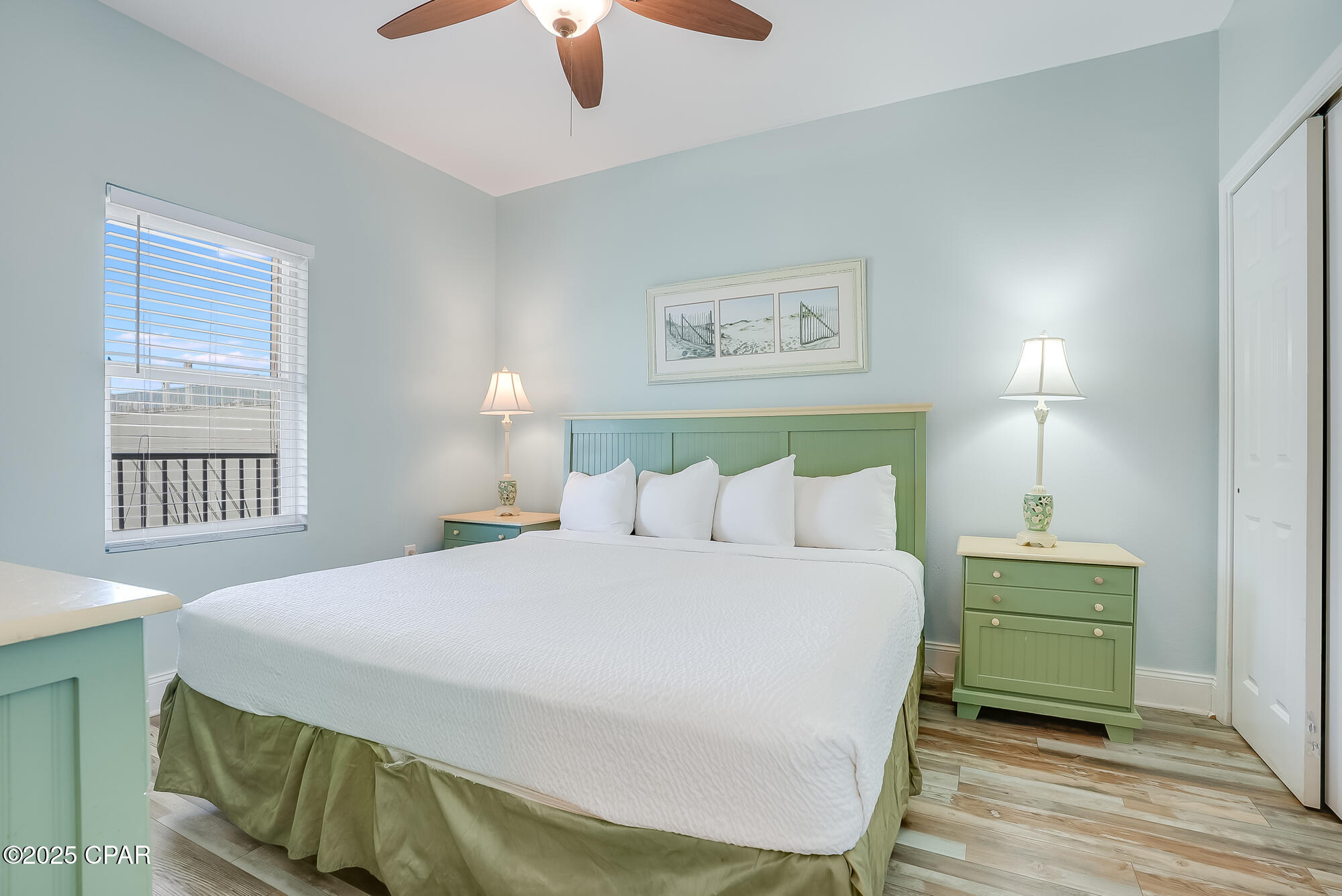 Image 21 For 9902 Thomas Drive 928