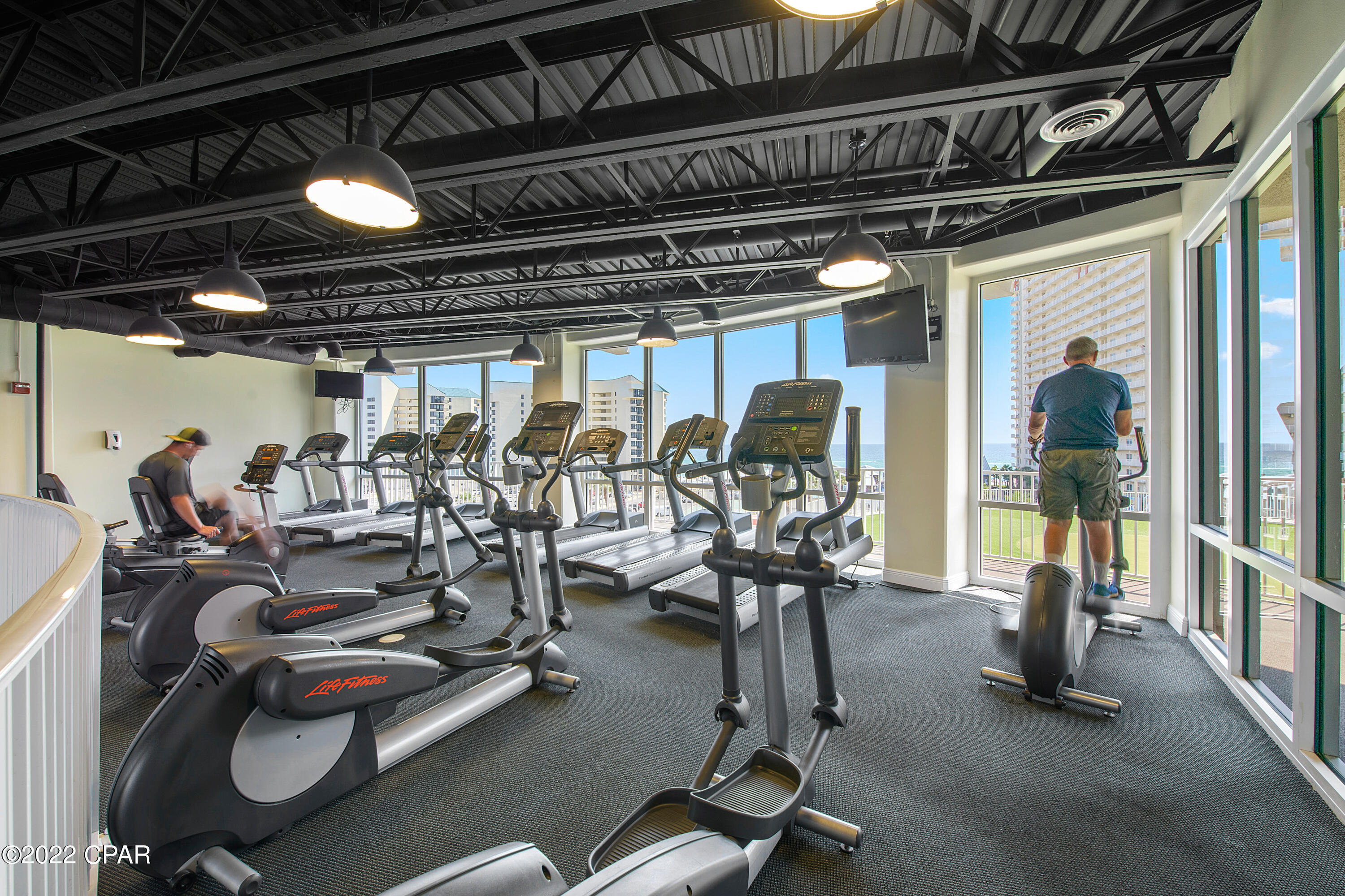 Image 44 For 9902 Thomas Drive 928