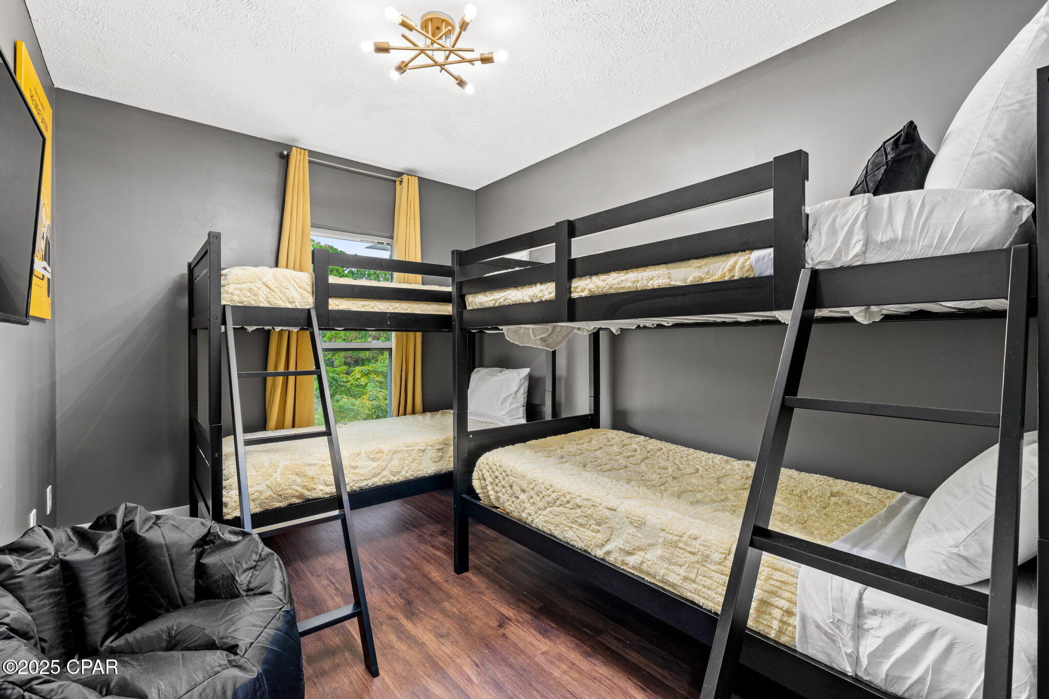 Image 25 For 508 Dement Circle A