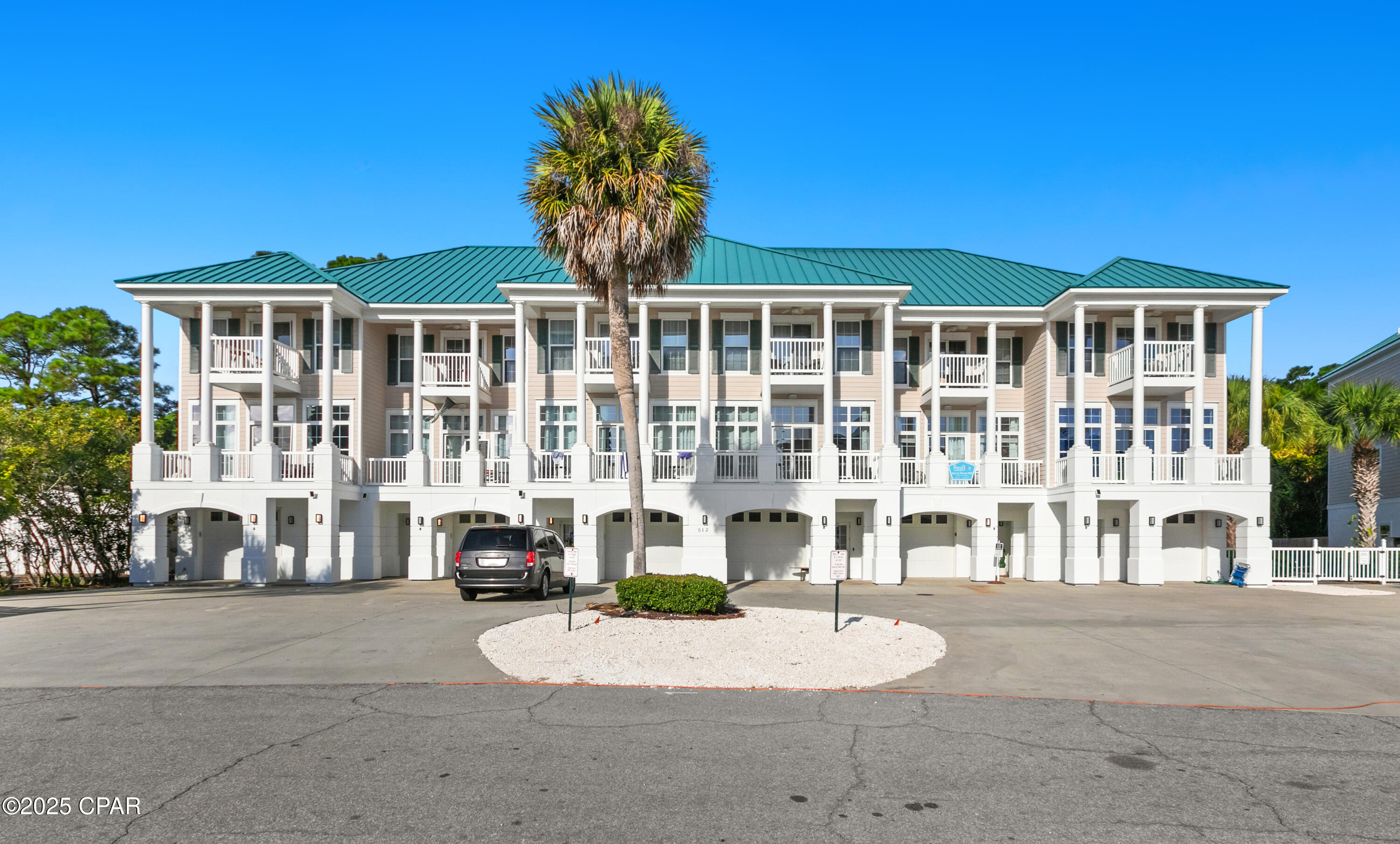 Image 32 For 508 Dement Circle A