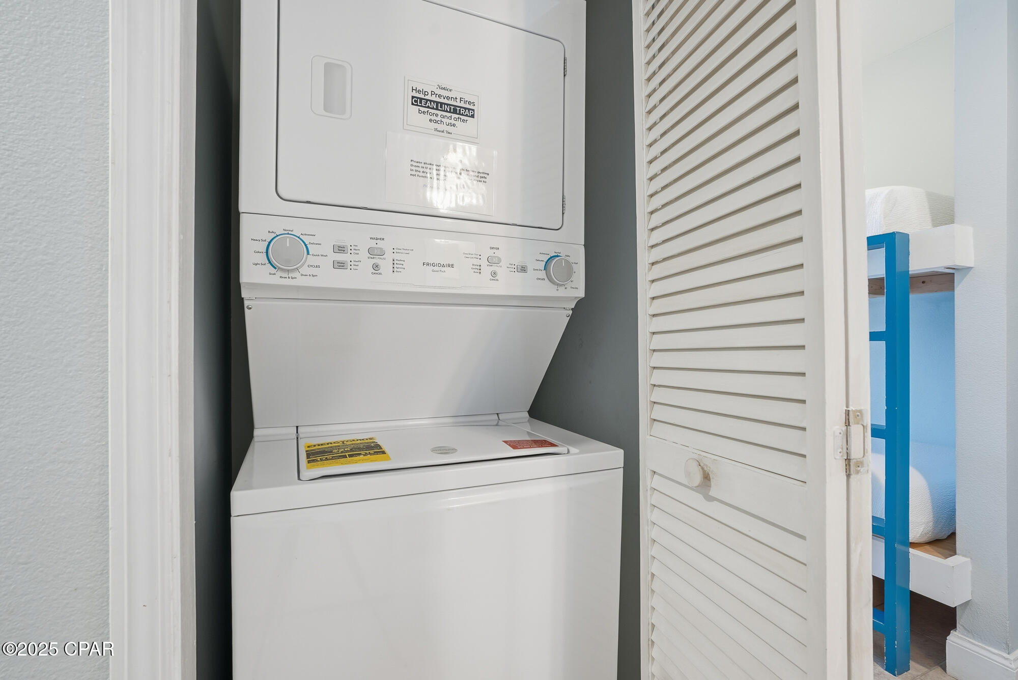 Image 26 For 9902 Thomas Drive 1832