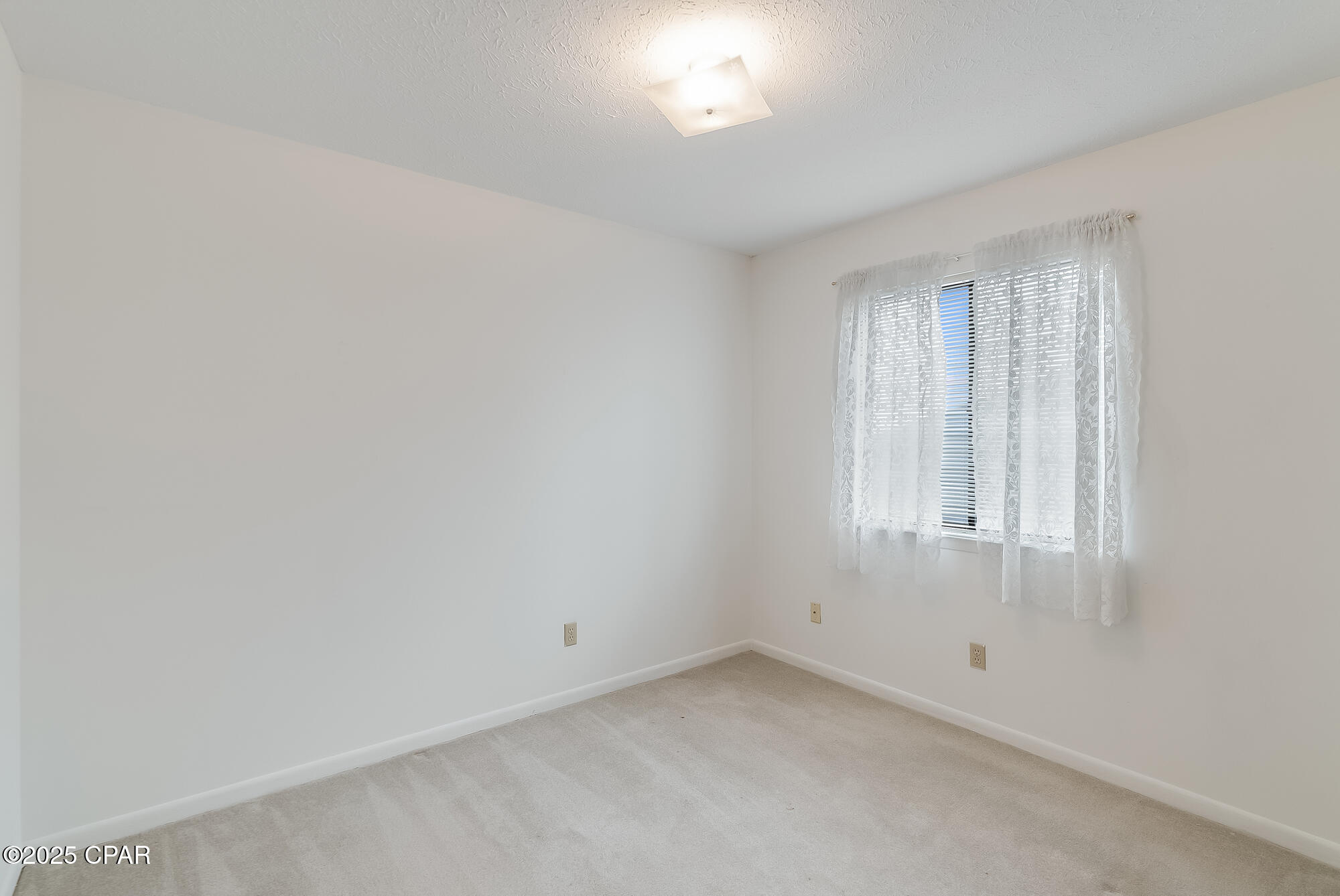 Image 20 For 1025 11th Court