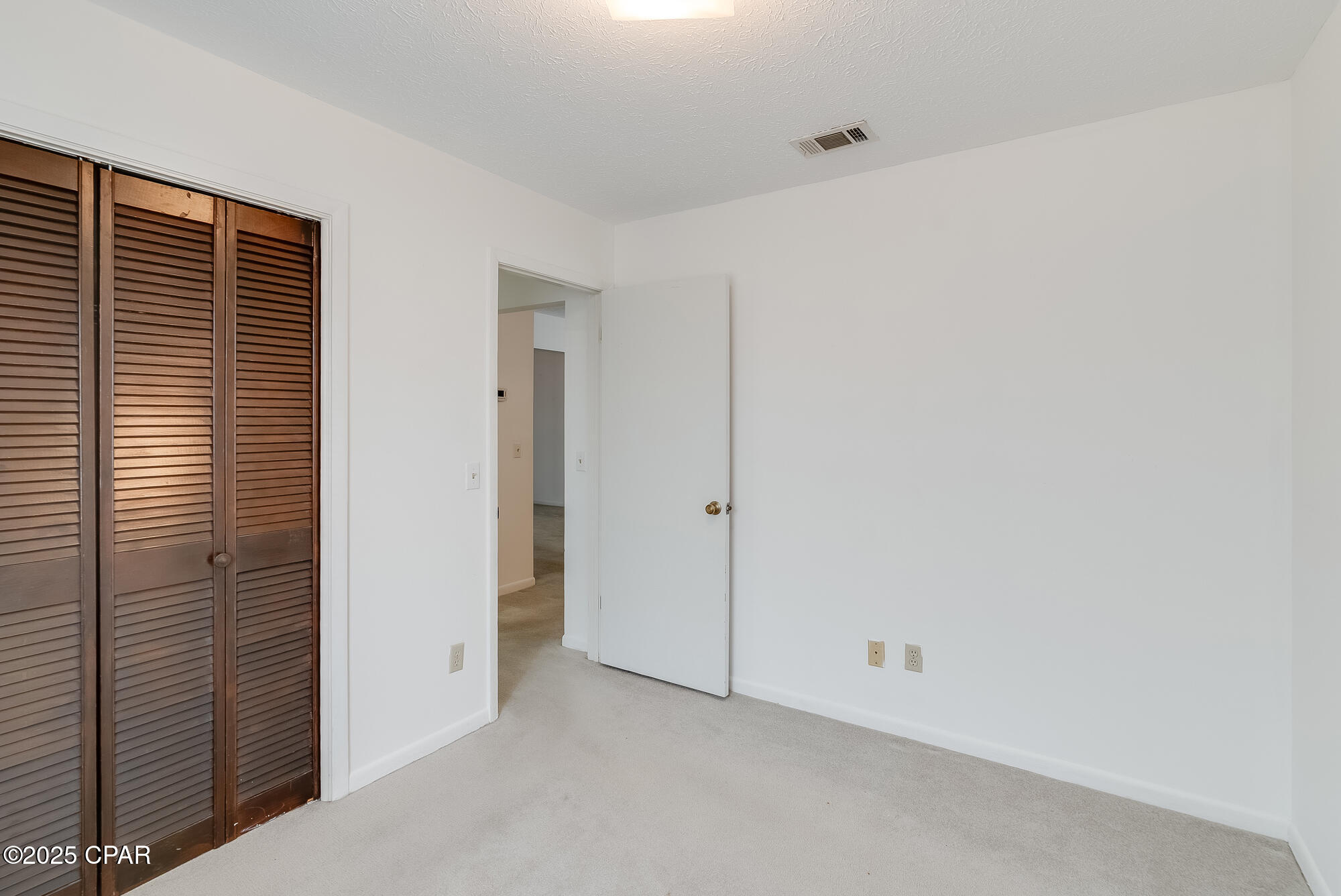 Image 21 For 1025 11th Court