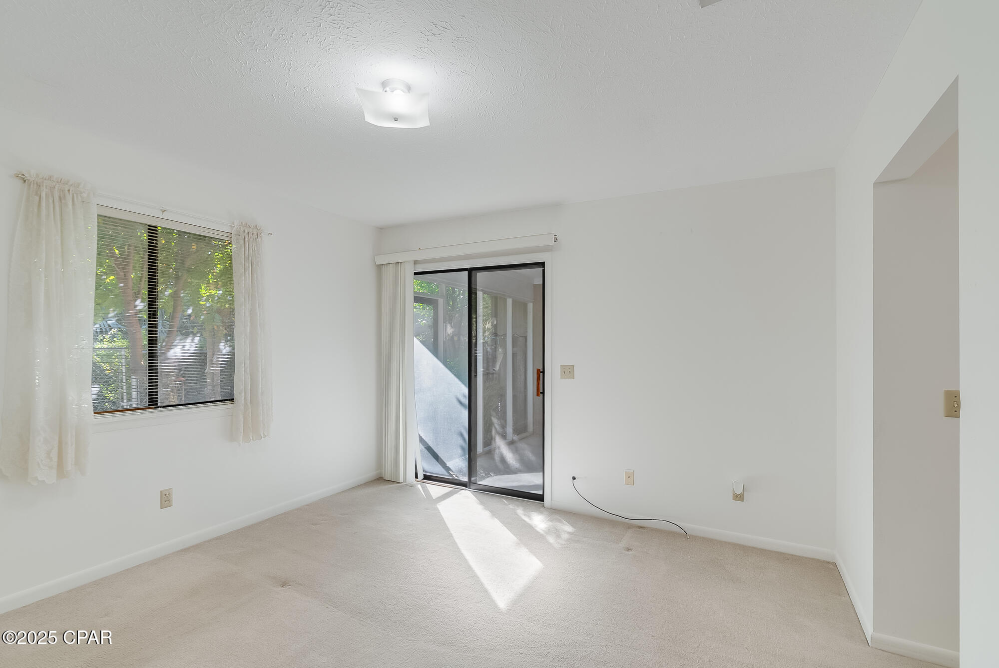 Image 24 For 1025 11th Court