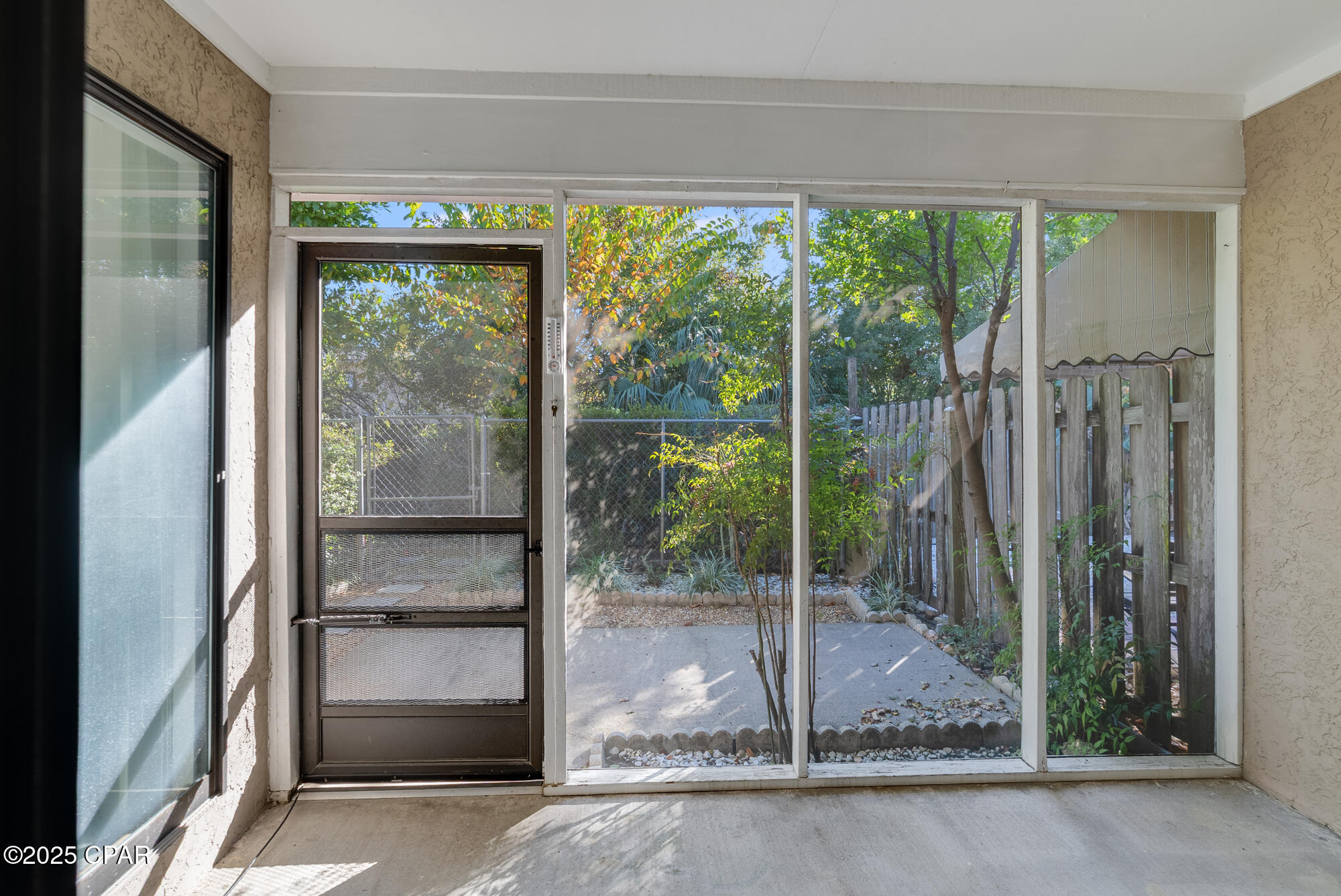 Image 27 For 1025 11th Court