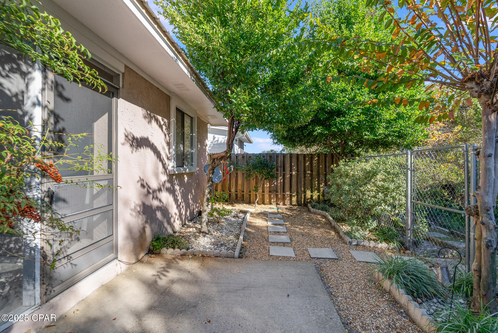 Image 29 For 1025 11th Court