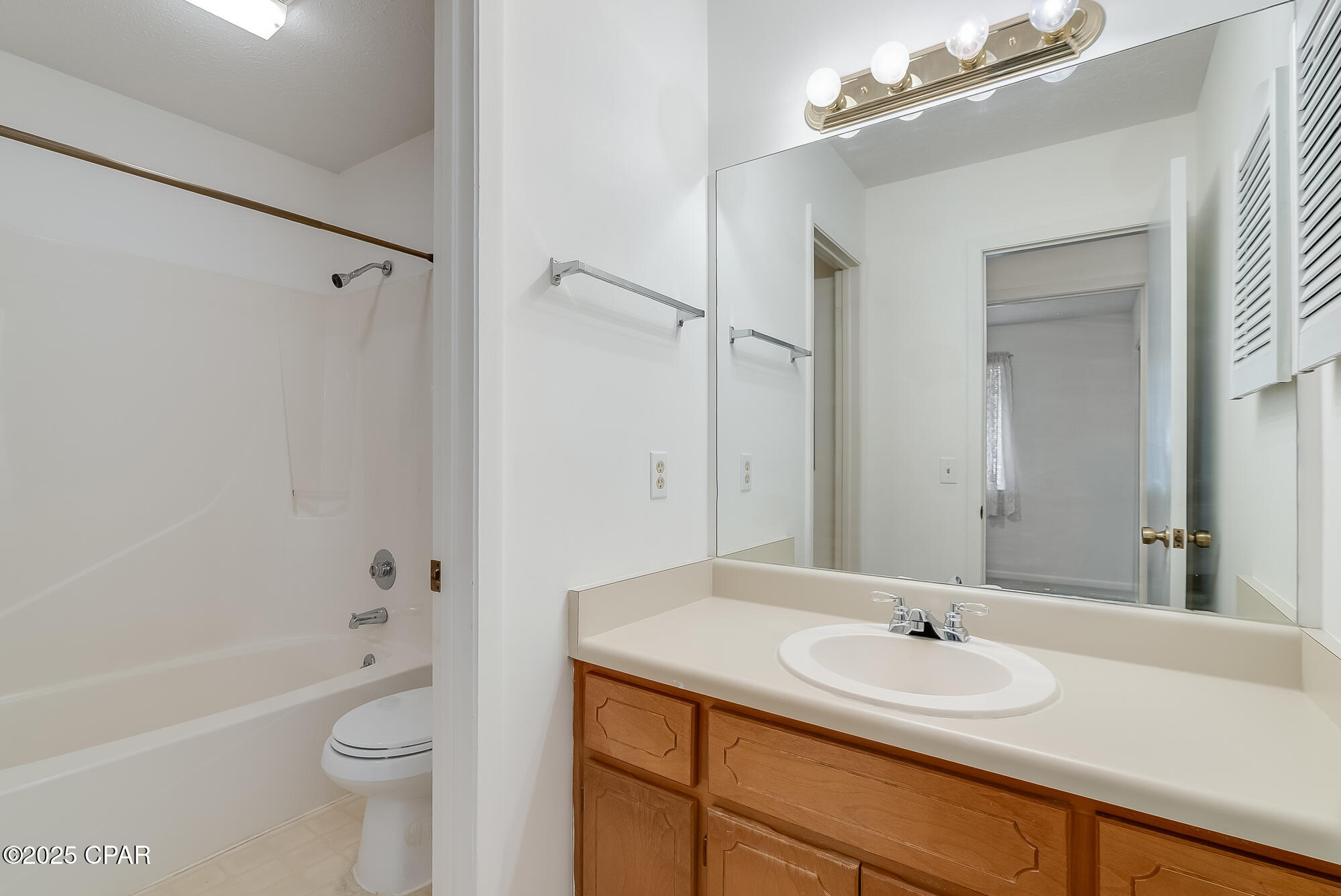 Image 9 For 1025 11th Court