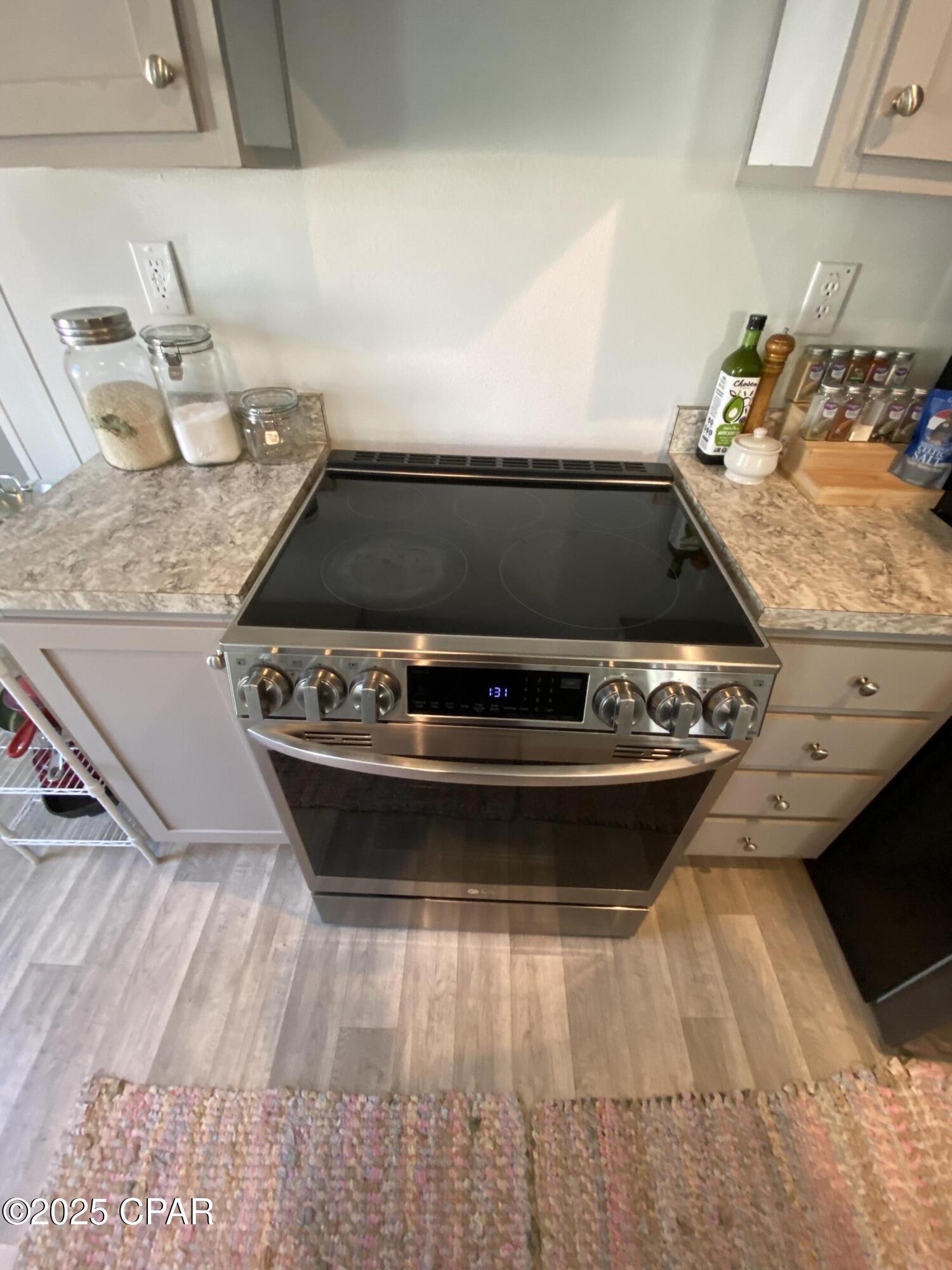 Image 27 For 7924 Brandon Road