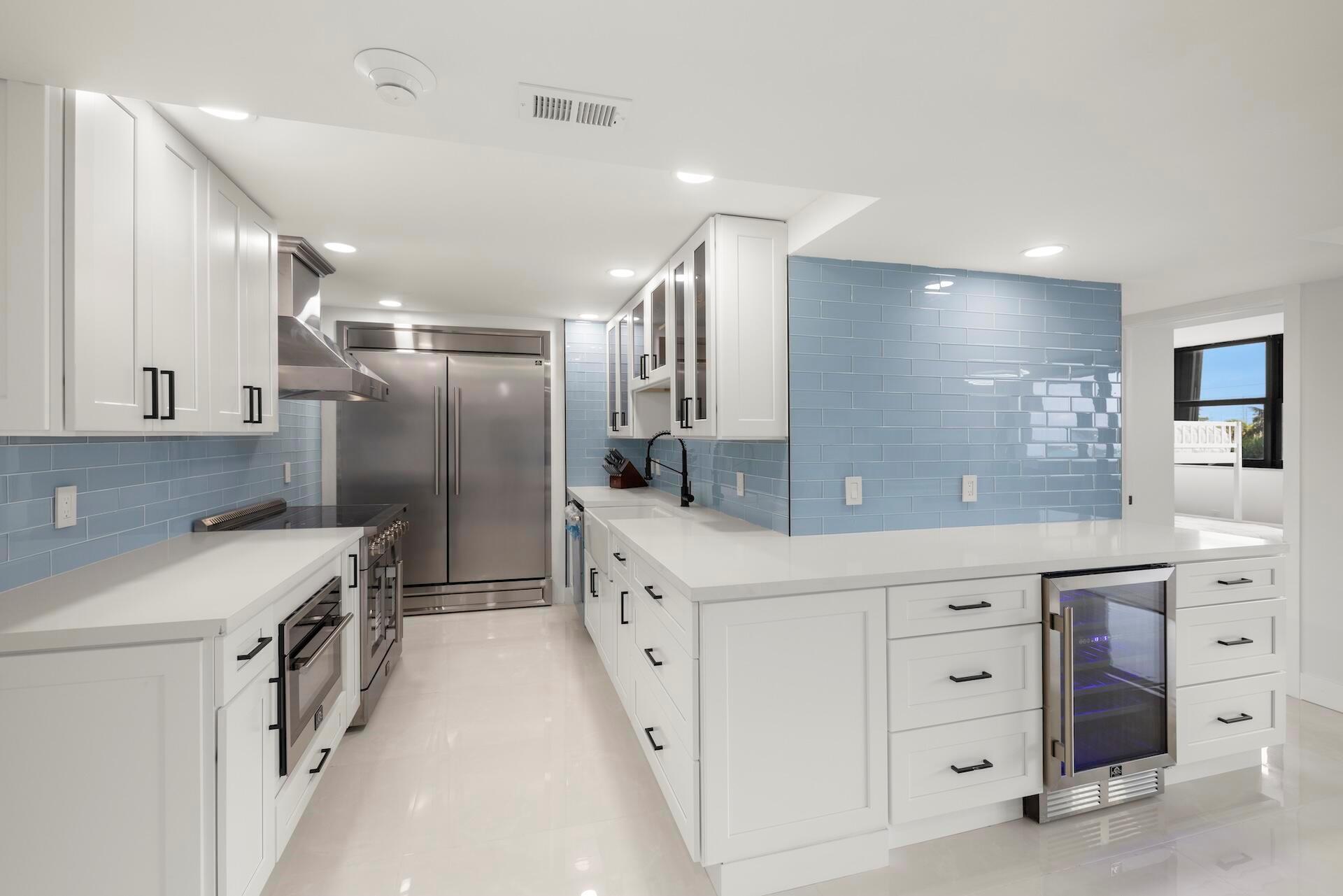 Palm Beach House Condo