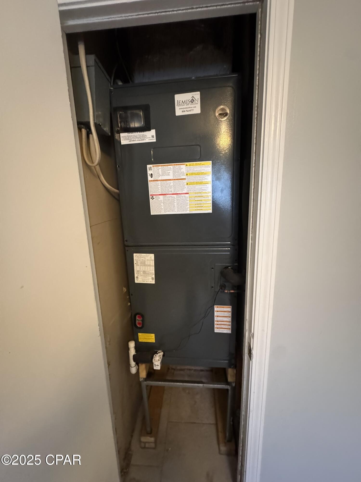 Image 23 For 8168 Adams Street