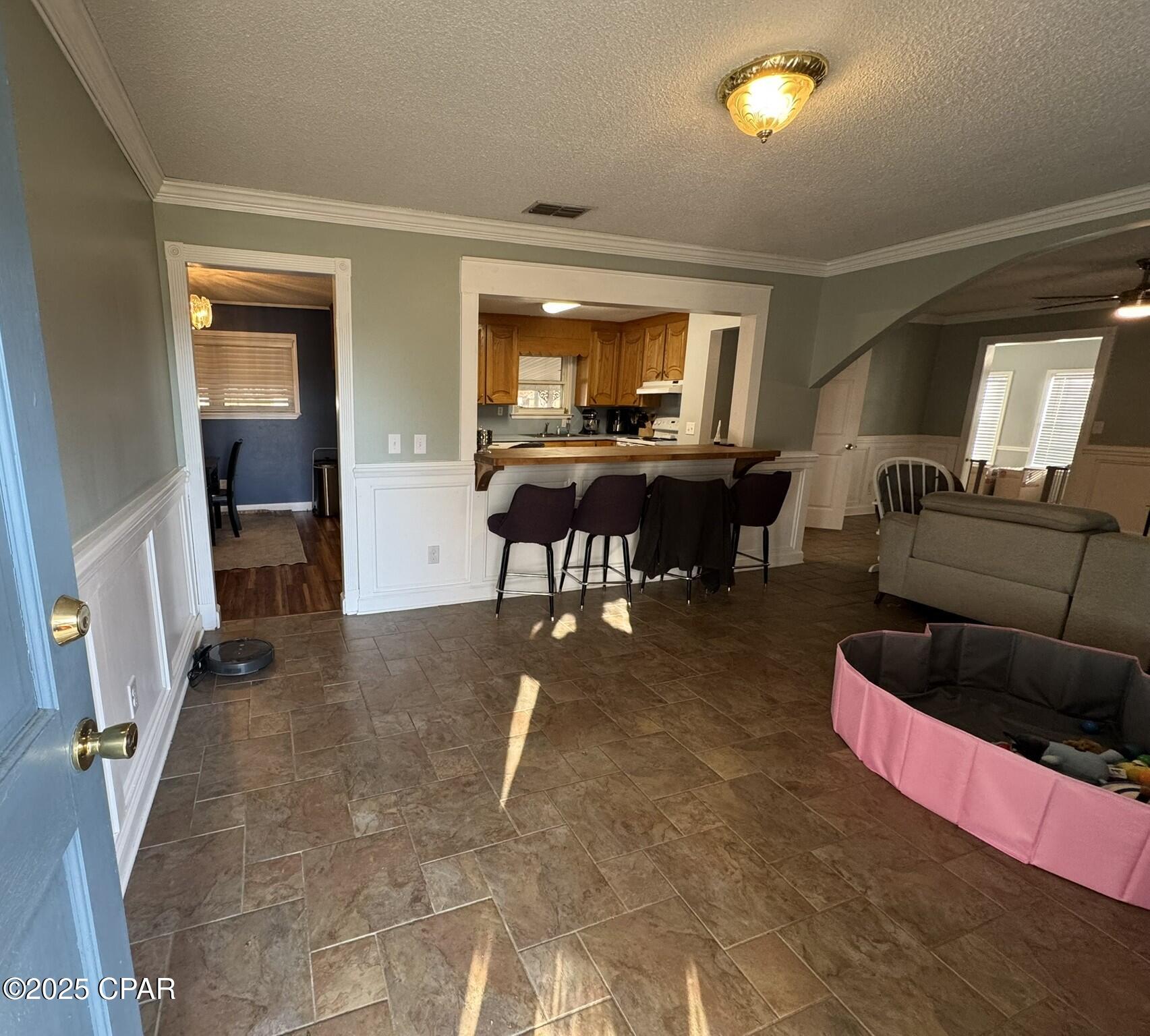 Image 6 For 8168 Adams Street