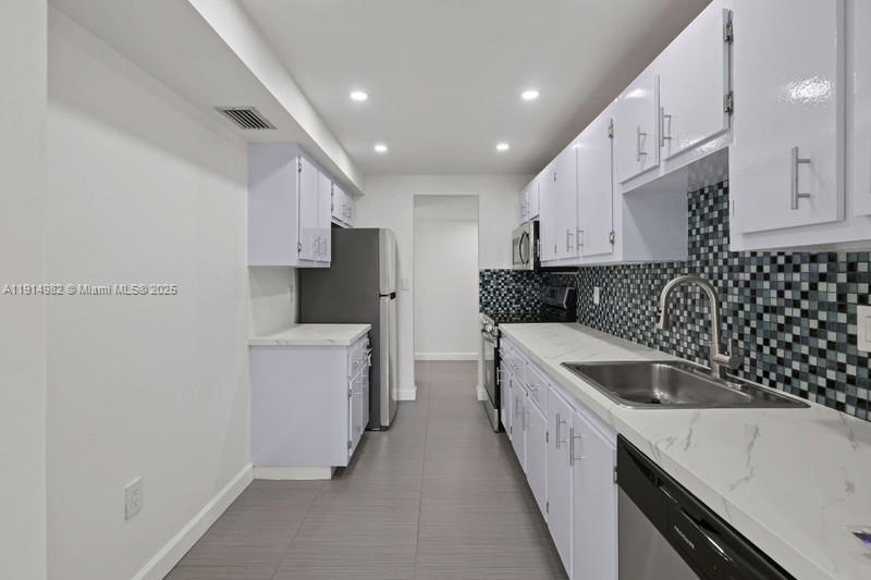 Manors Of Inverrary XI