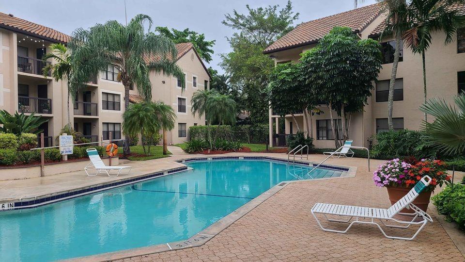 Palm Aire Gardens Condo